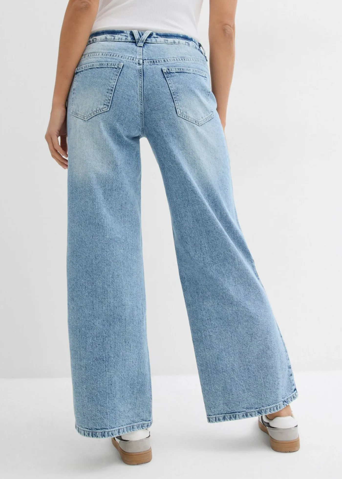bonprix bonprix Vaqueros de pernera ancha, mid waist, largo completo y low stretch azul hielo denim usado Discount