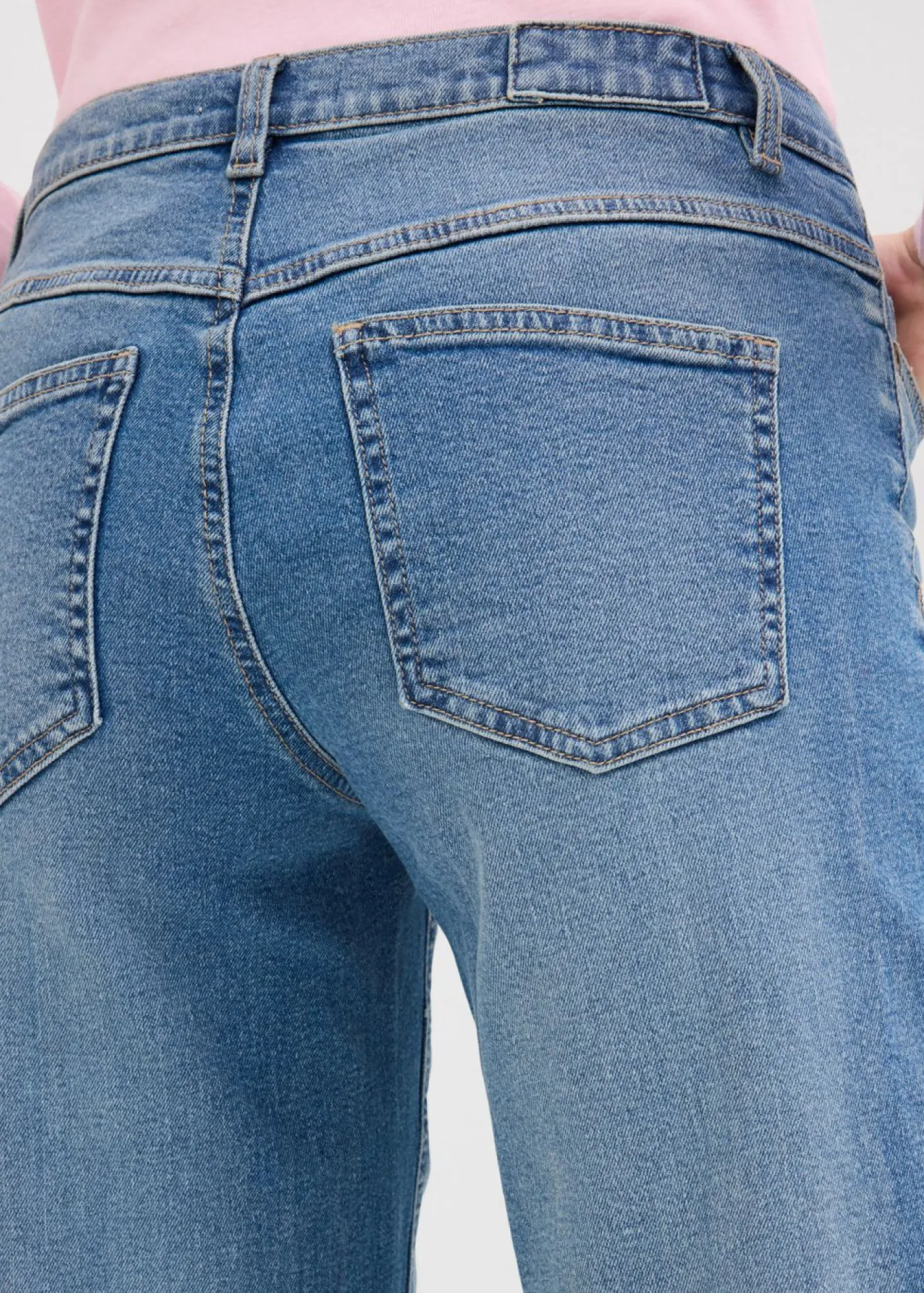 bonprix bonprix Vaqueros de pernera ancha, mid waist, largo completo azul medio denim Clearance