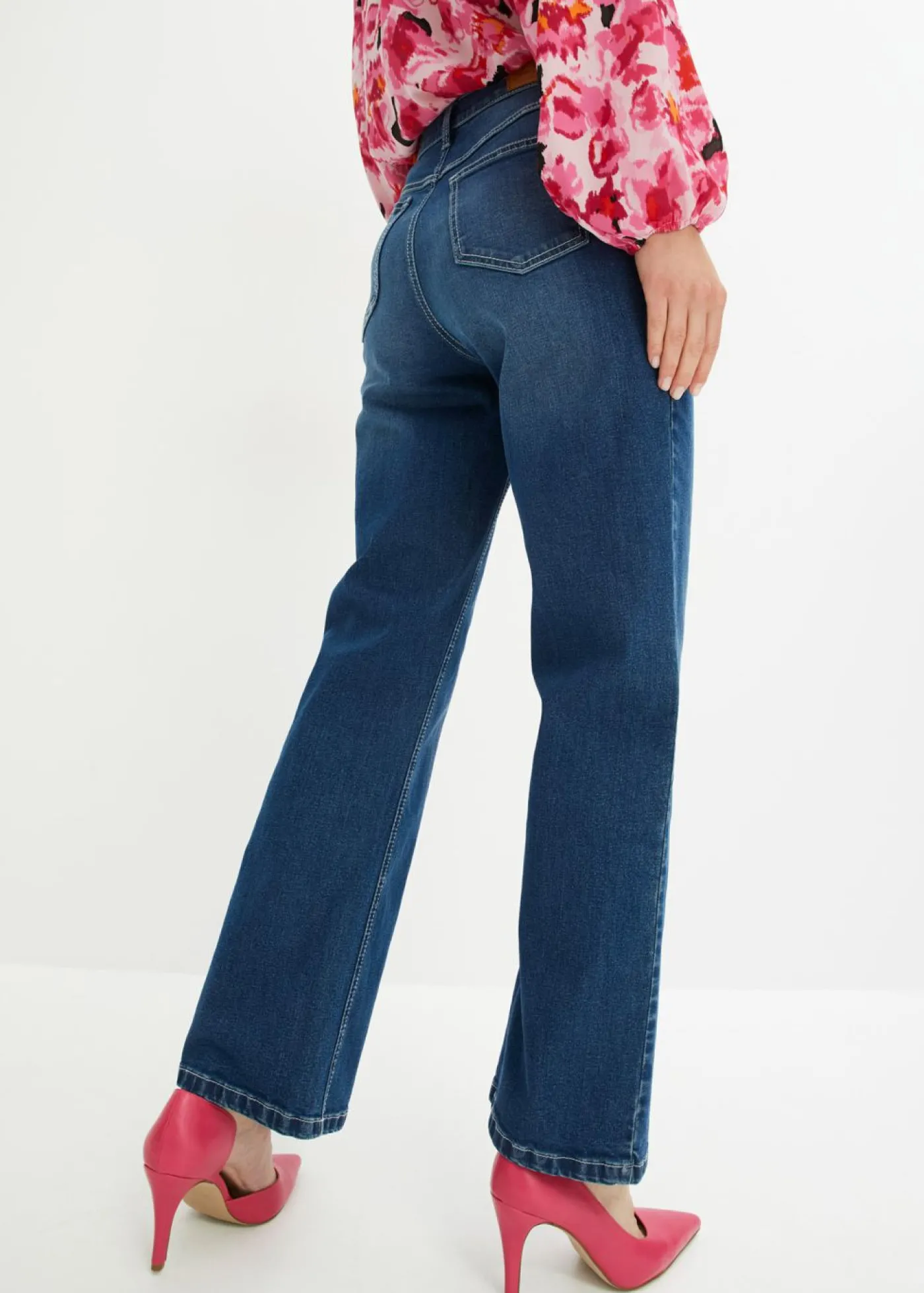 bonprix bonprix Vaqueros de pernera ancha con talle alto Denim medio desgastado