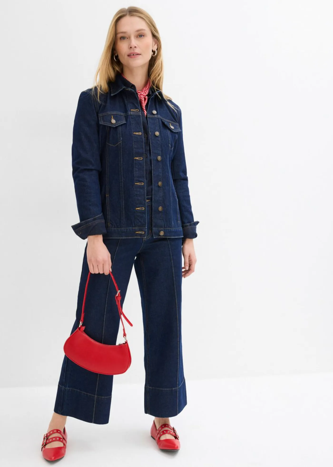bonprix bonprix Vaqueros de pierna ancha, tiro medio y largo acortado Azul oscuro denim