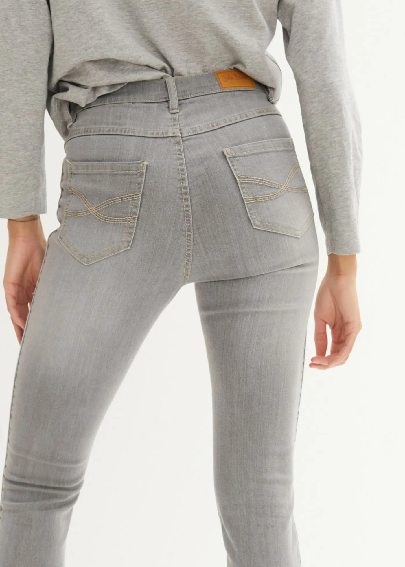 bonprix bonprix Vaqueros elásticos cómodos con largo capri y corte pitillo denim gris claro Discount