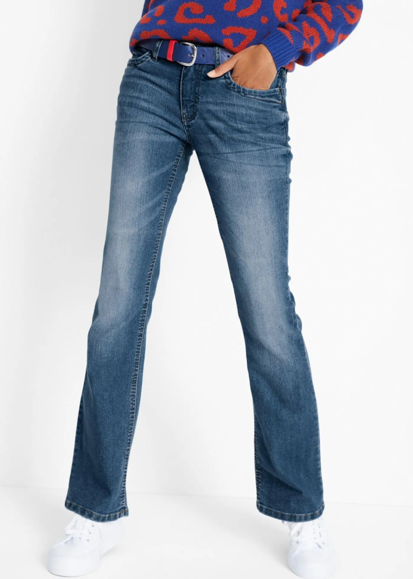 bonprix bonprix Vaqueros elásticos con corte bootcut y talle medio Azul desgastado Outlet