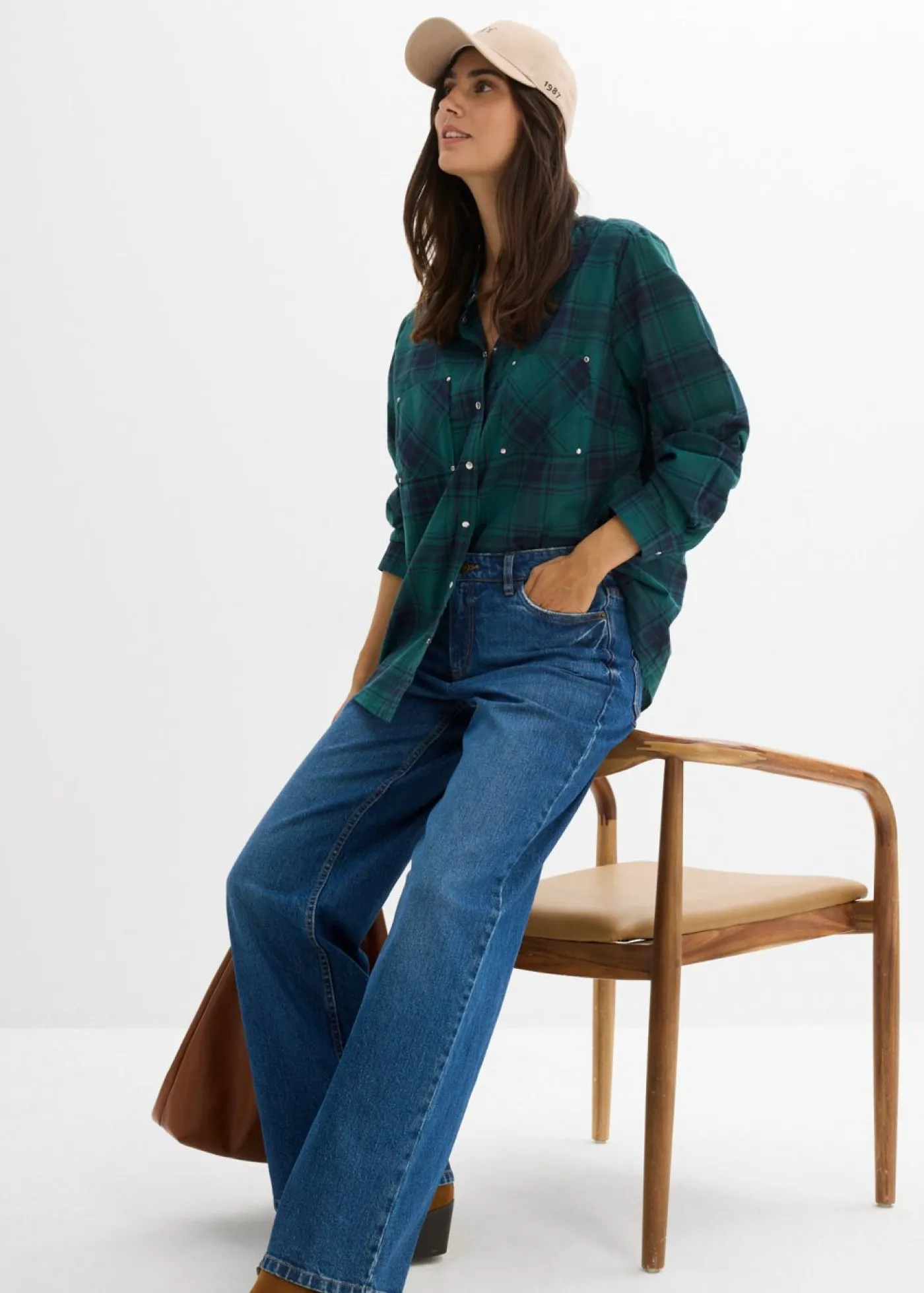 bonprix bonprix Vaqueros holgados con talle medio y corte recto Azul piedra usado Outlet