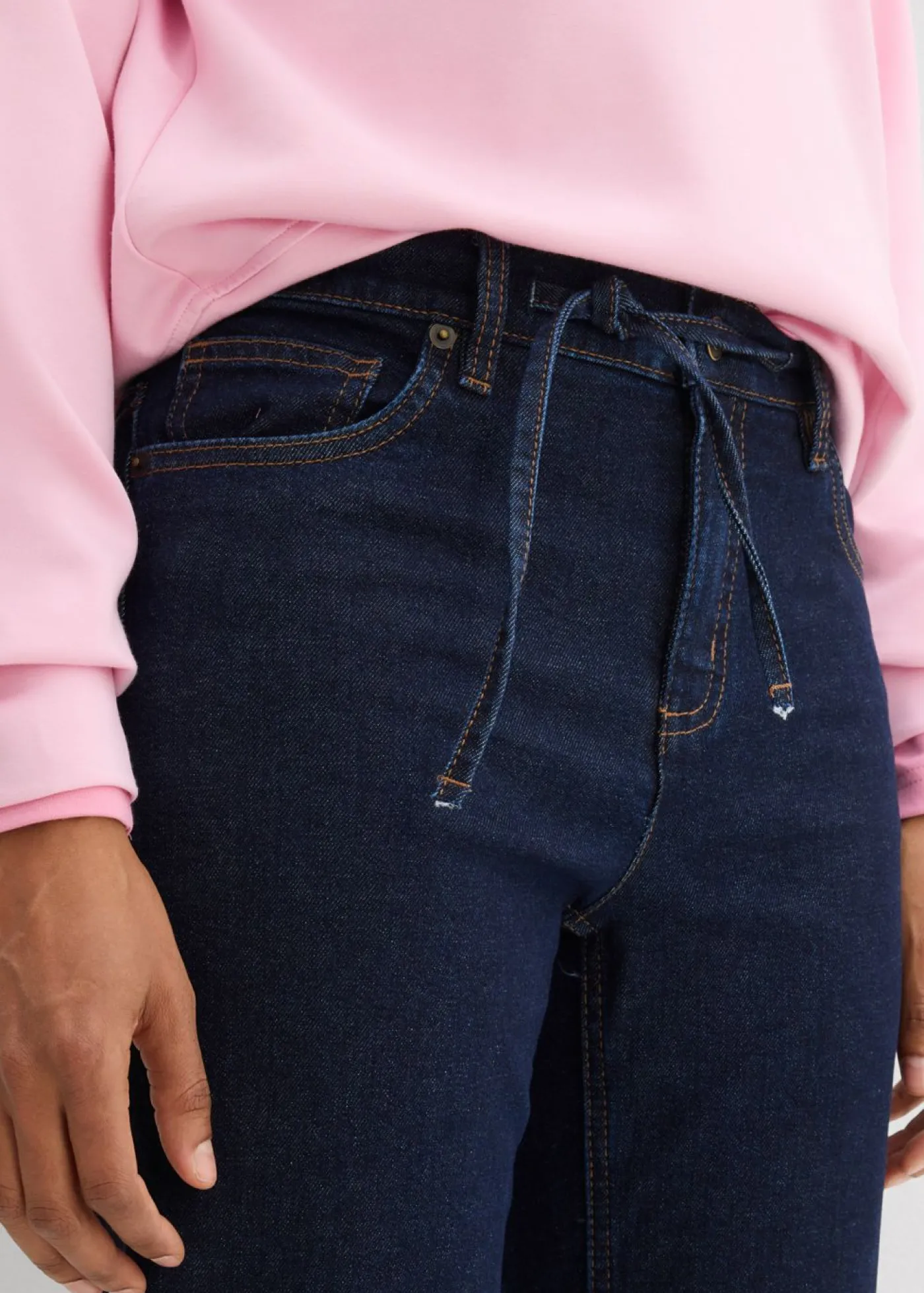 bonprix bonprix Vaqueros holgados con talle medio y corte recto Azul oscuro denim Best