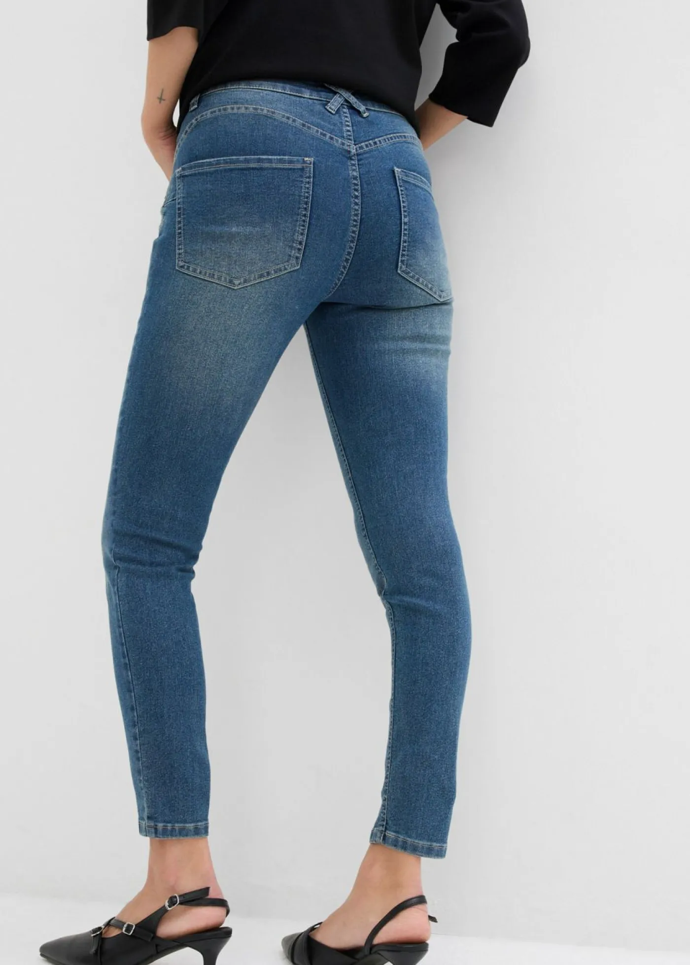 bonprix bonprix Vaqueros skinny, mid waist, elásticos Denim desgastado Sale