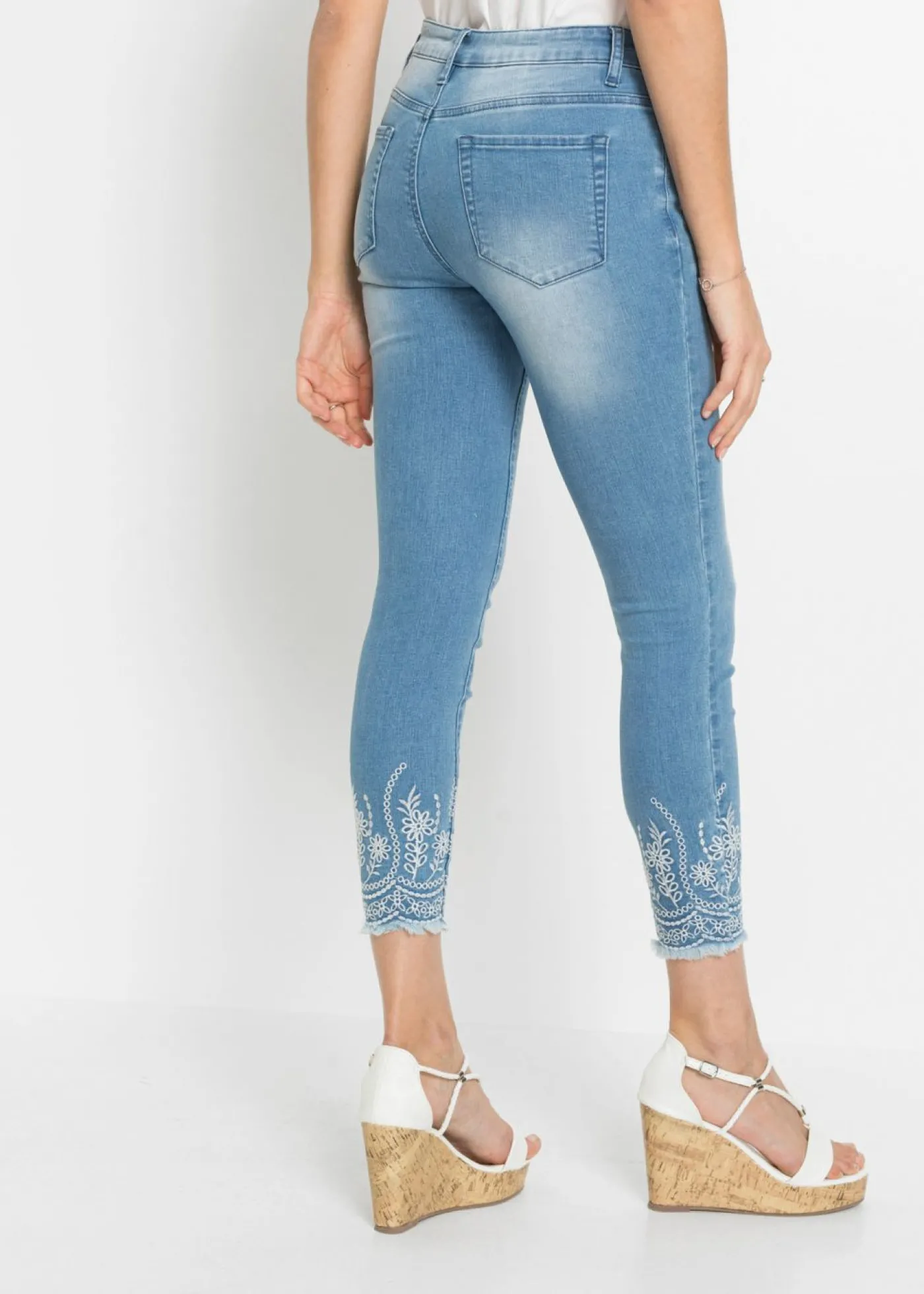 bonprix bonprix Vaqueros skinny mid waist Denim claro Outlet