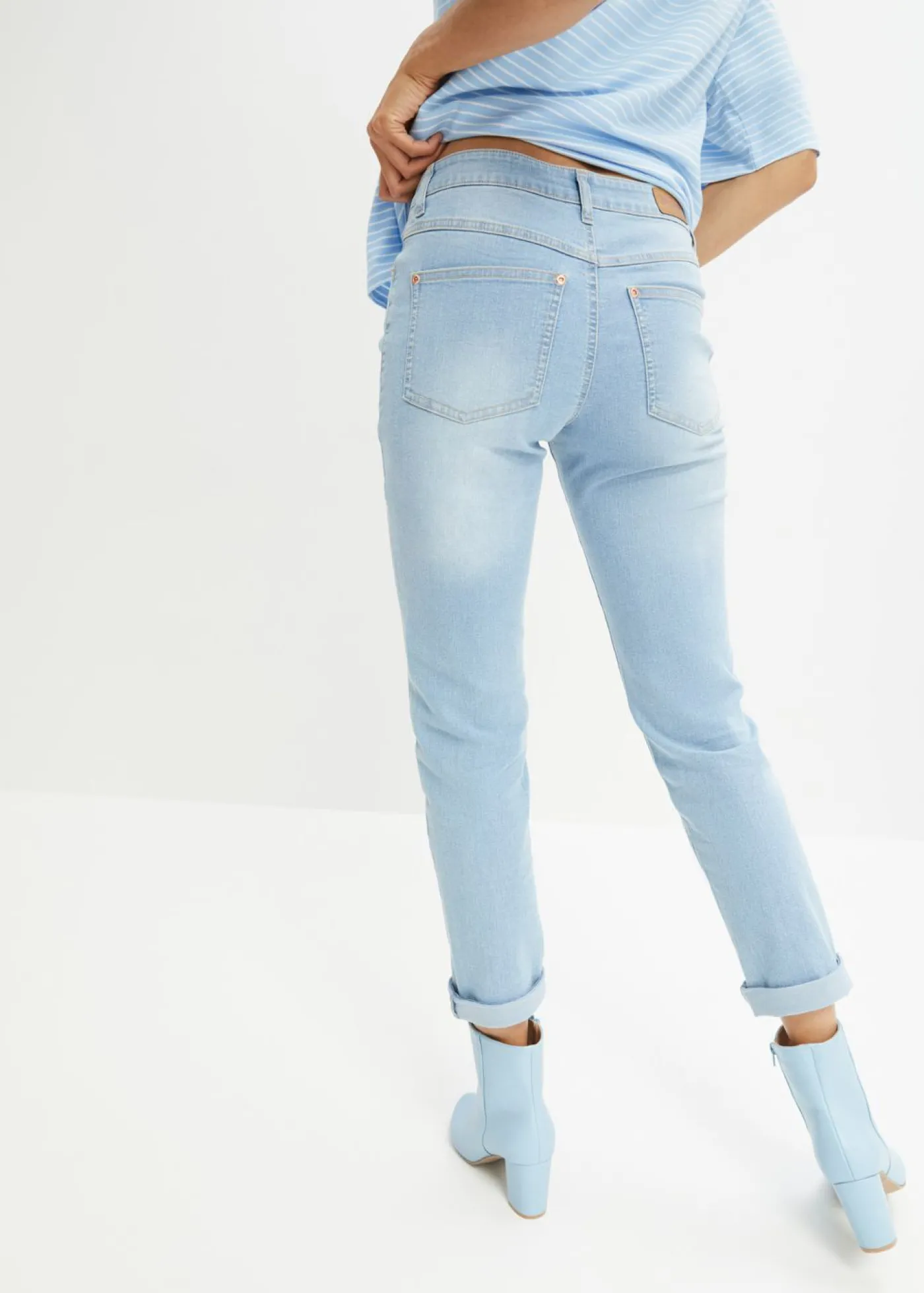 bonprix bonprix Vaqueros straight, mid waist, elásticos azul hielo denim usado Sale