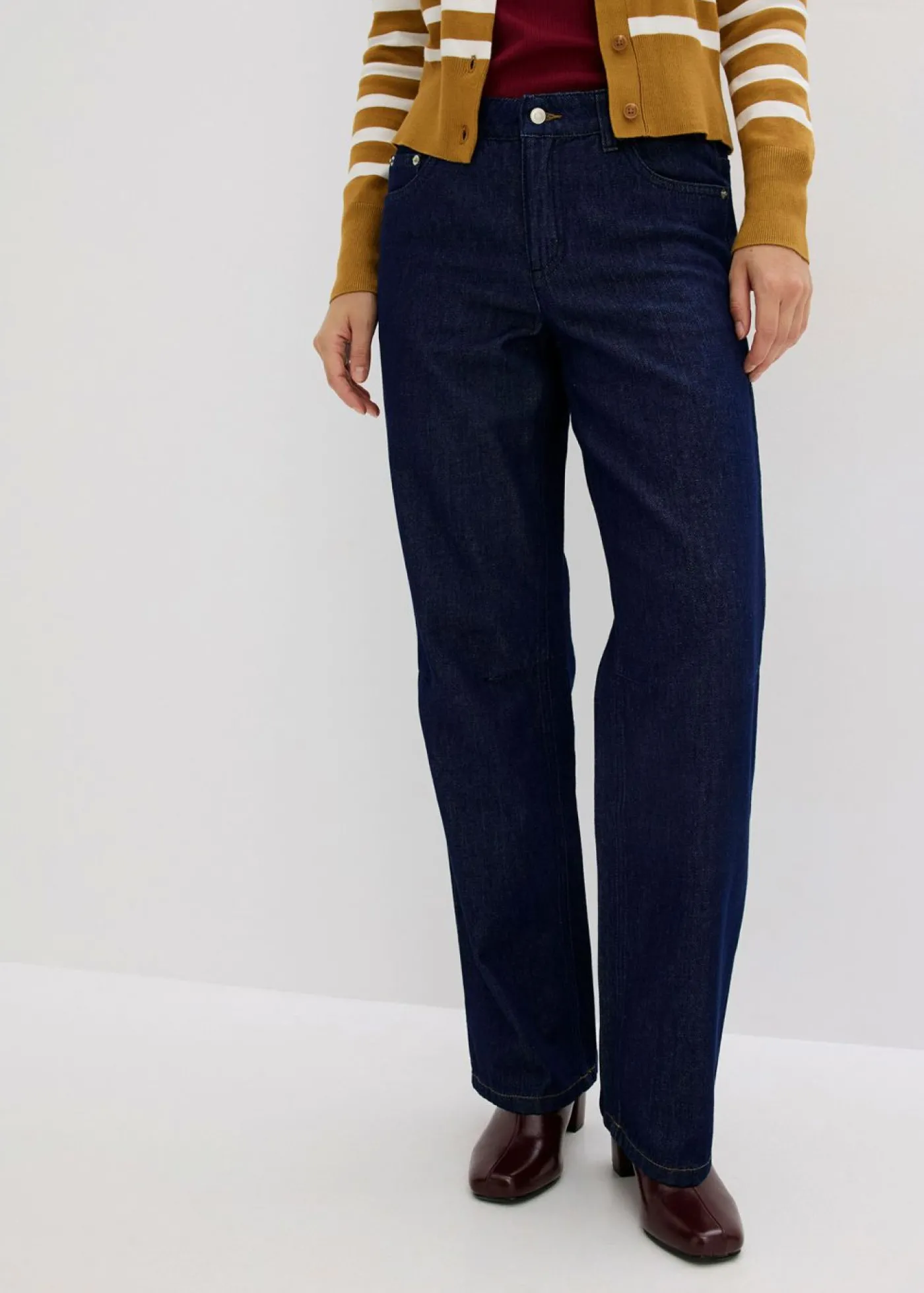 bonprix bonprix Vaqueros straight, mid waist Azul oscuro denim Hot