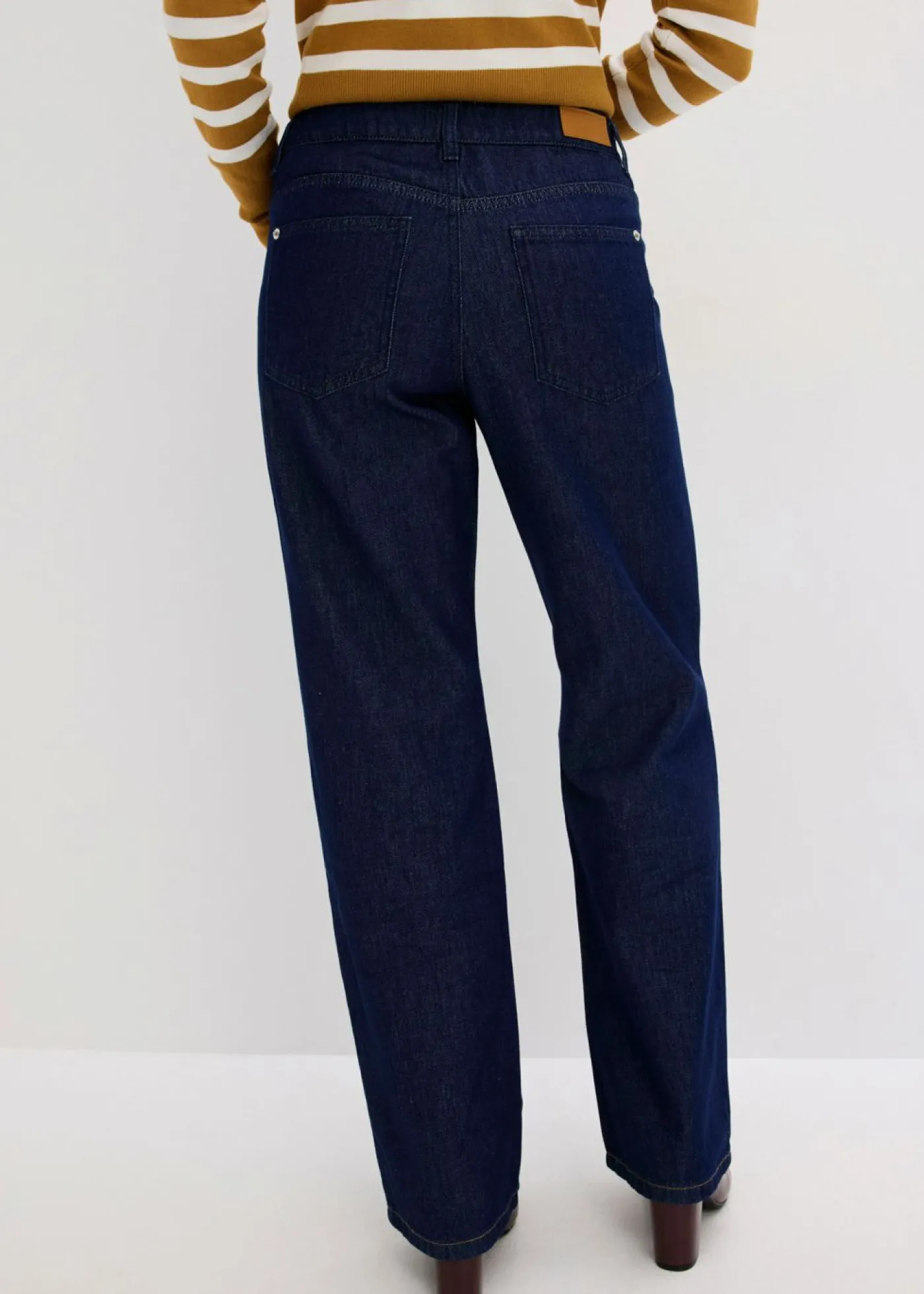 bonprix bonprix Vaqueros straight, mid waist Azul oscuro denim Hot