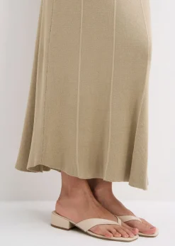 bonprix bonprix Vestido ajustado de punto de mezcla de viscosa Verde aceite Clearance