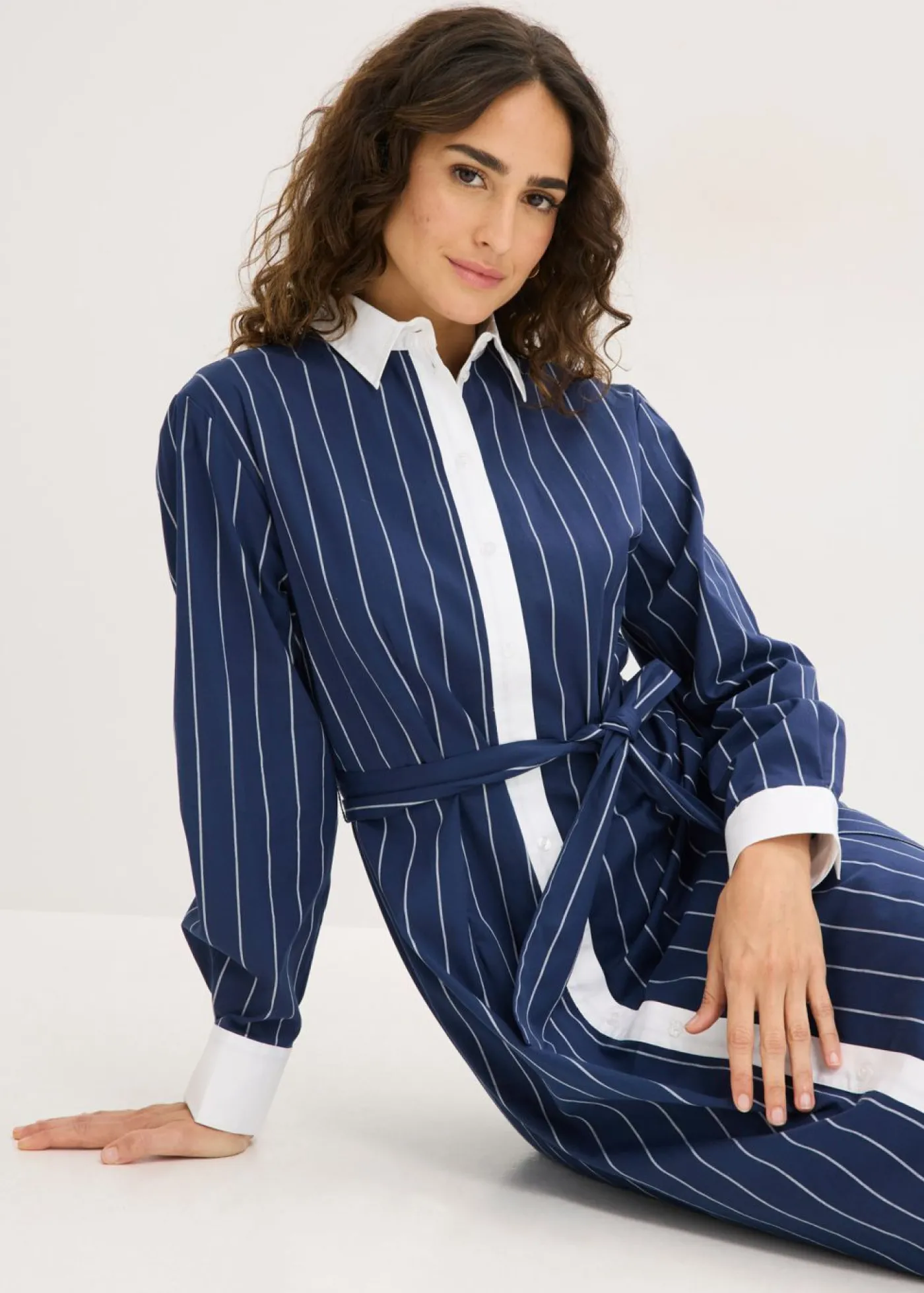 bonprix bonprix Vestido camisero azul marino-blanco con rayas Outlet