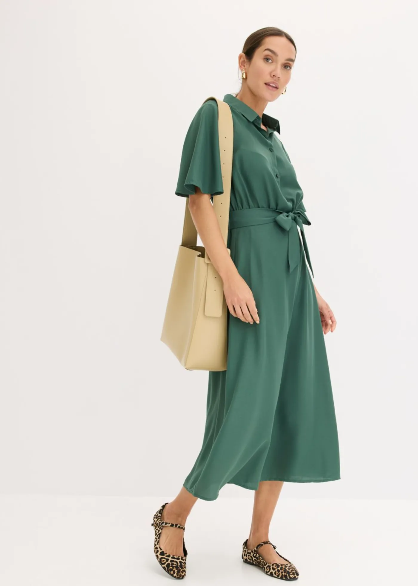 bonprix bonprix Vestido camisero con cordón verde sombra Best