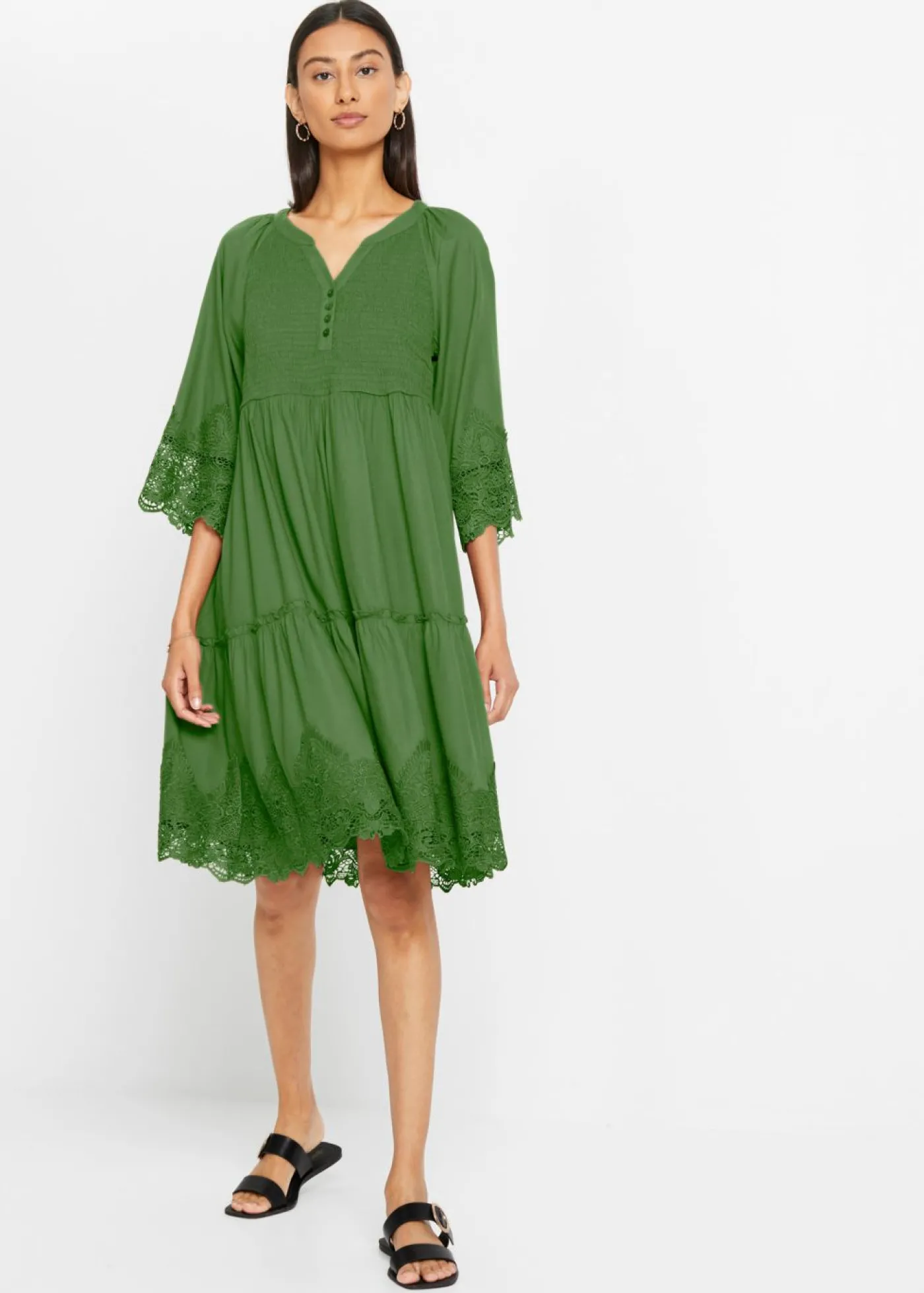 bonprix bonprix Vestido camisero con encaje verde cactus New