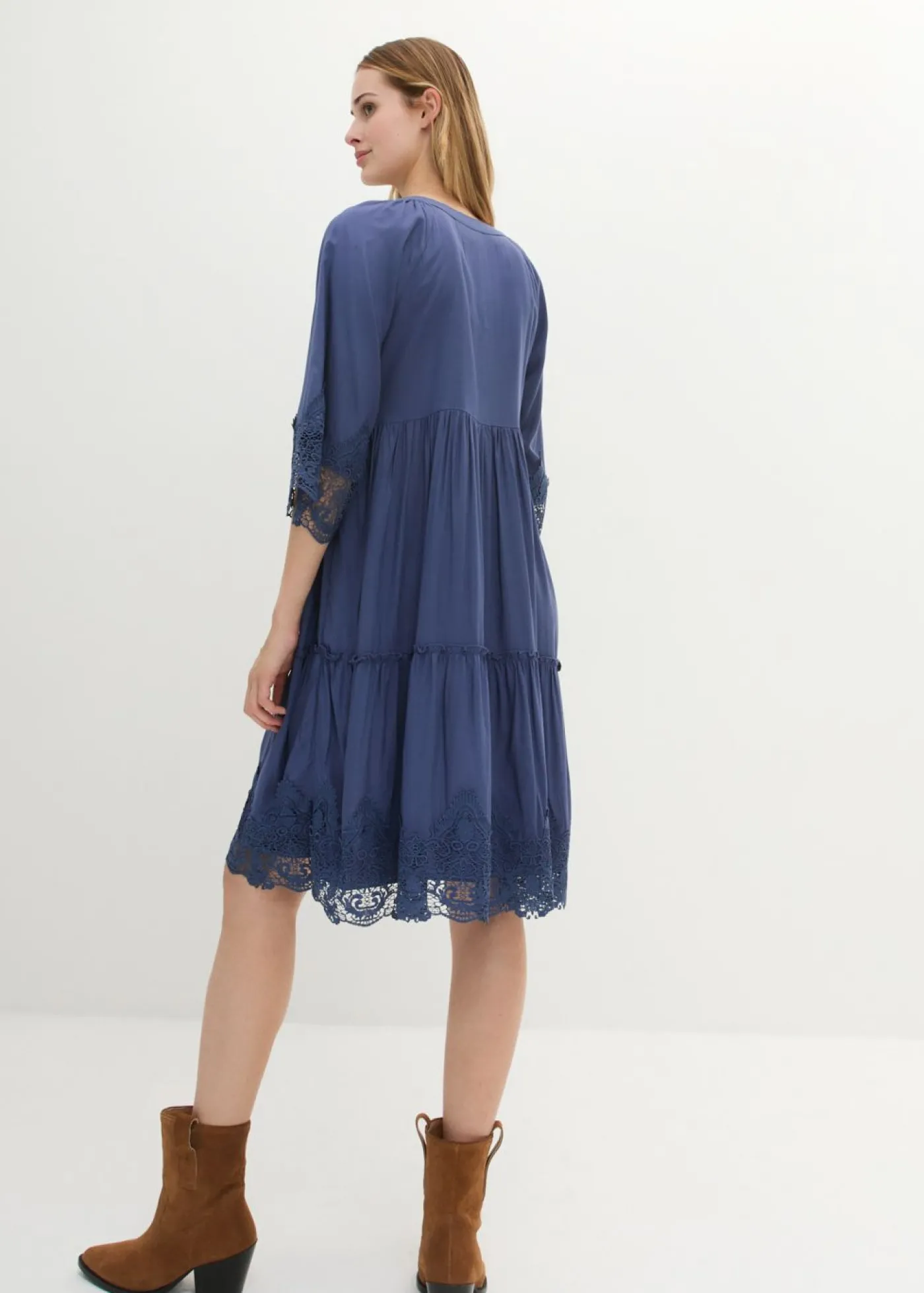 bonprix bonprix Vestido camisero con encaje índigo Hot