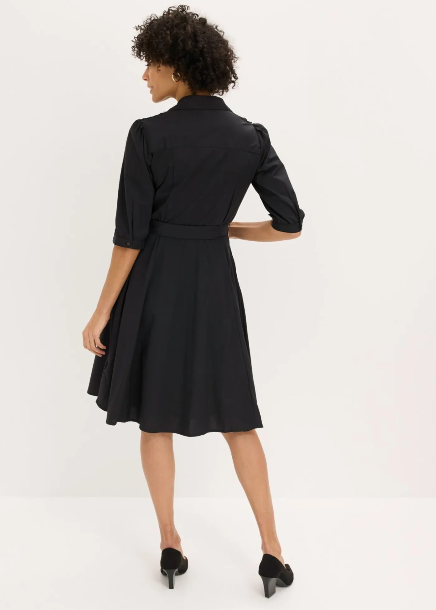 bonprix bonprix Vestido camisero con encaje y cordón Negro Outlet