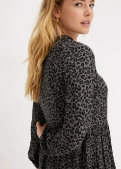 bonprix bonprix Vestido camisero con estampado de leopardo estampado leo gris ahumado/pizarra/negro