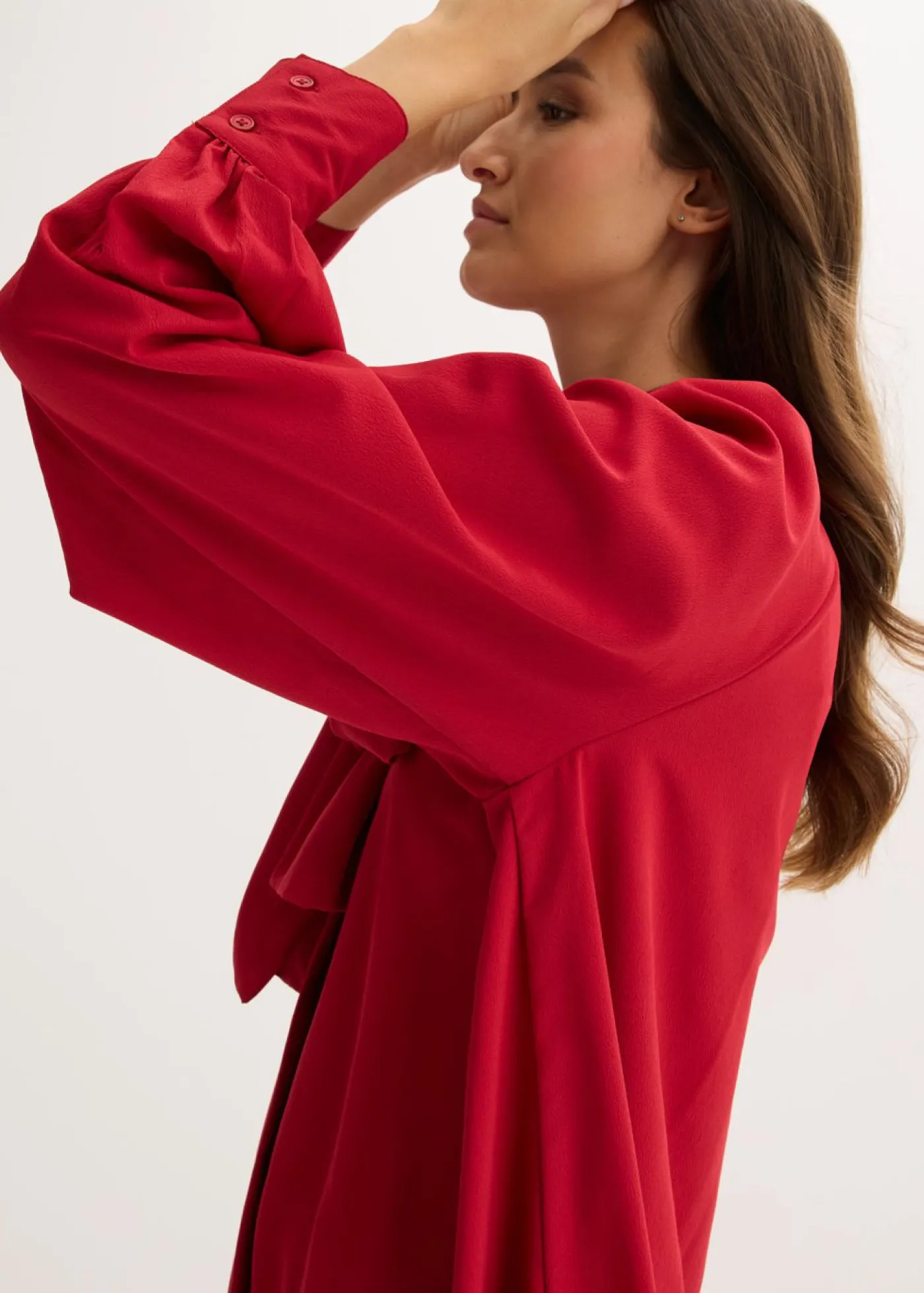 bonprix bonprix Vestido camisero con lazo en el cuello rojo cayena Hot