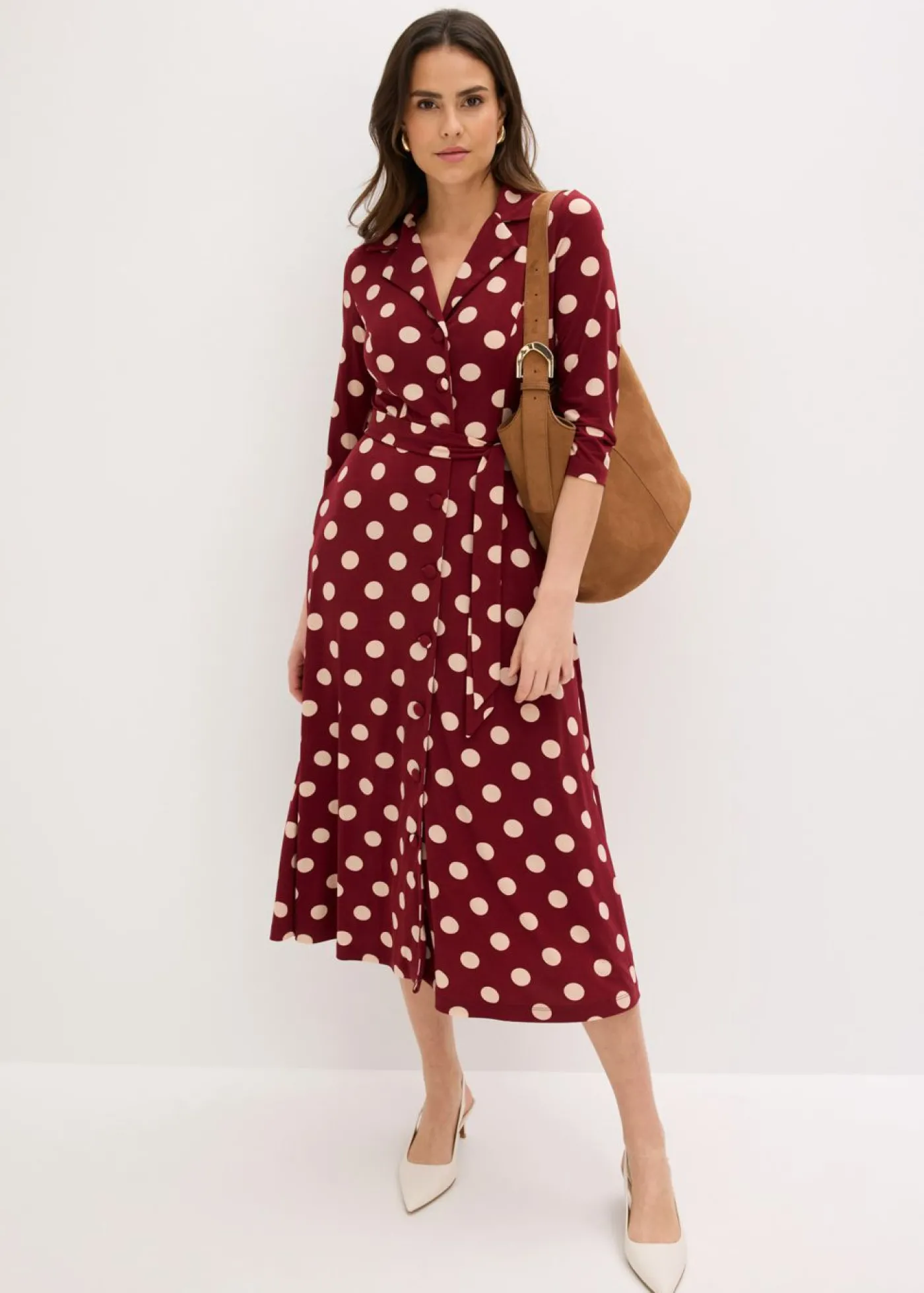 bonprix bonprix Vestido camisero con lazo (2 piezas) Rojo rubí/beige mate de lunares Sale