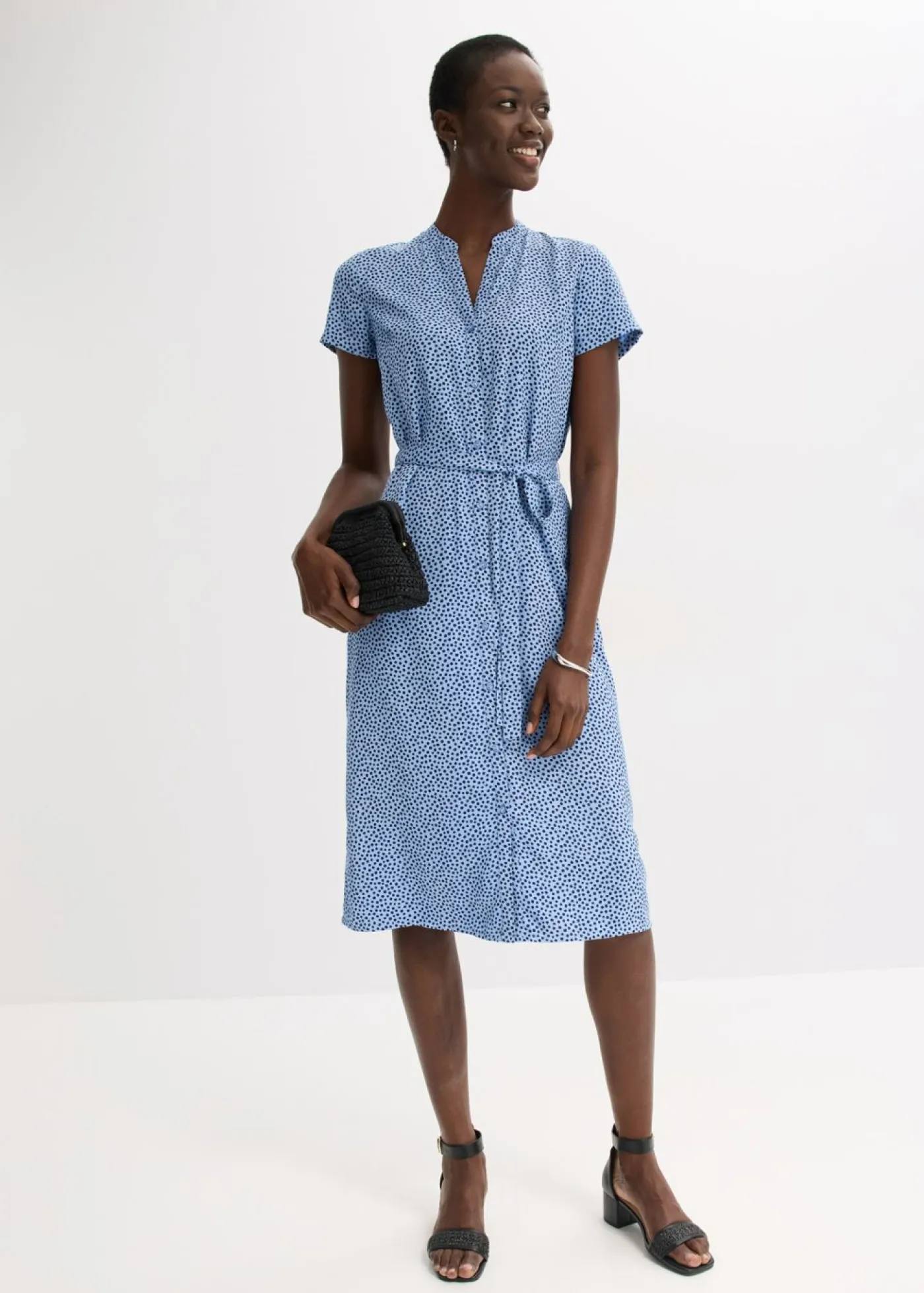 bonprix bonprix Vestido camisero con lunares azul provenzal/azul marino topos