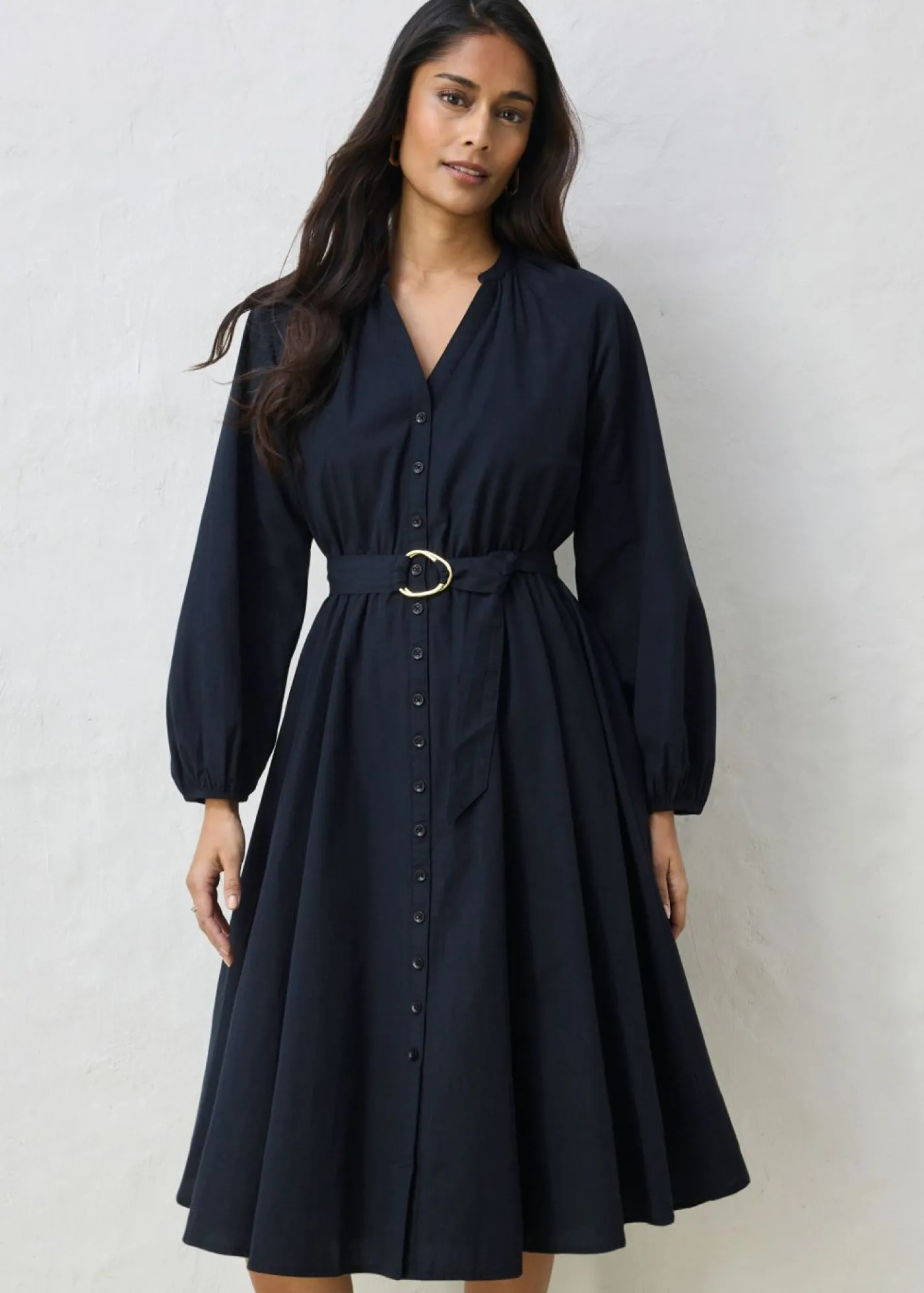bonprix bonprix Vestido camisero con parte de seda y cinturón Negro New