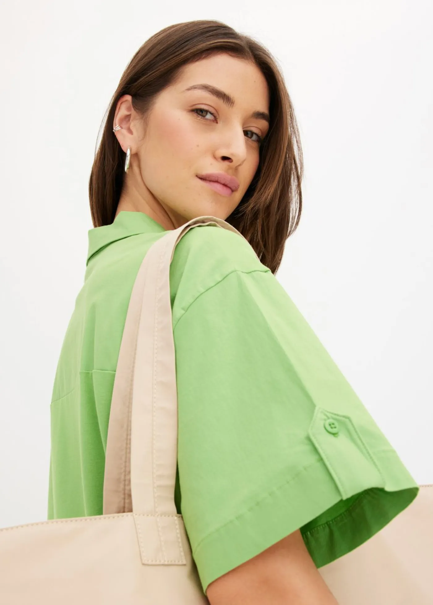 bonprix bonprix Vestido camisero confeccionado con mezcla de algodón orgánico elástico Verde trébol Best