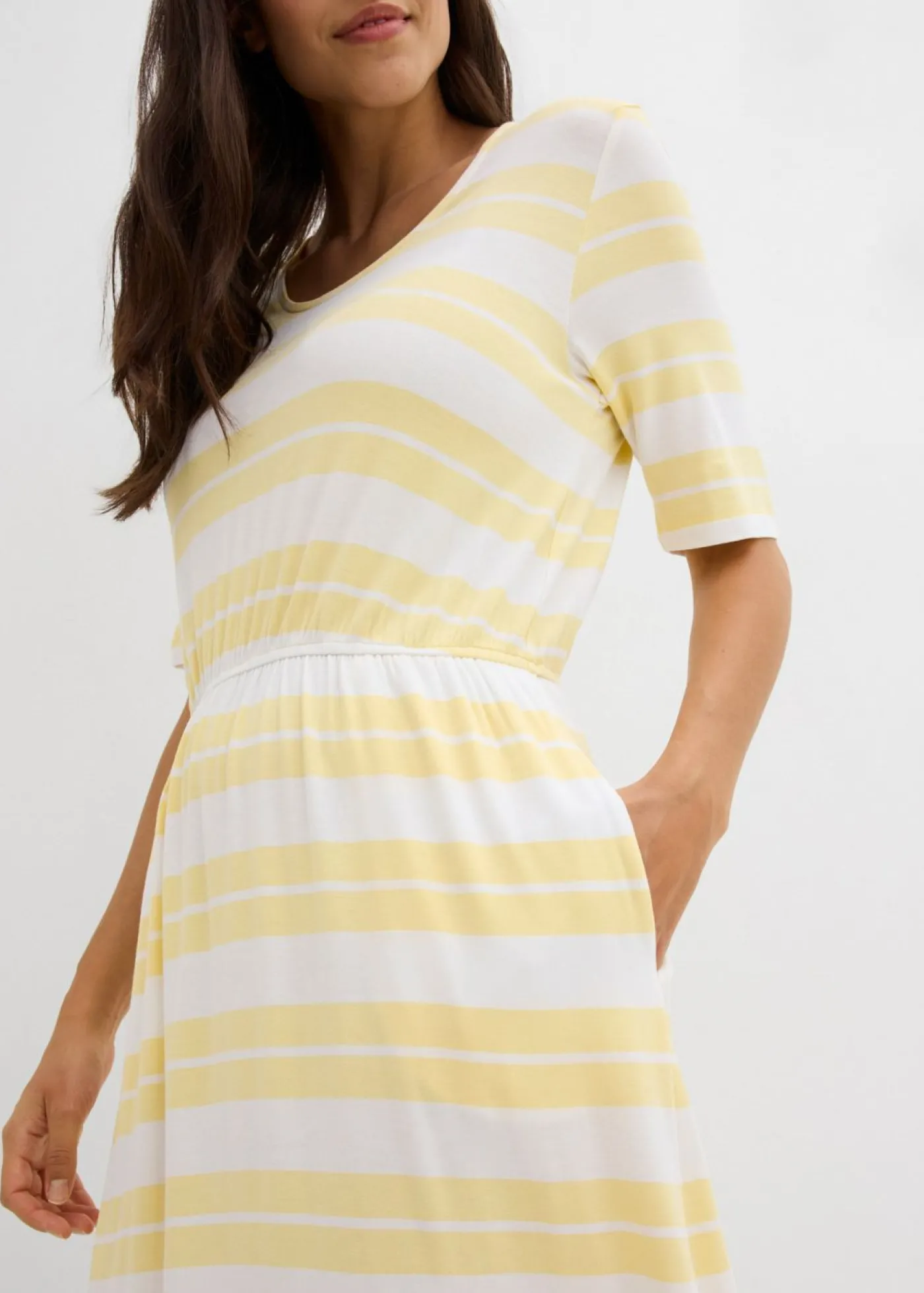 bonprix bonprix Vestido camisero de mezcla de viscosa amarillo claro con rayas Outlet