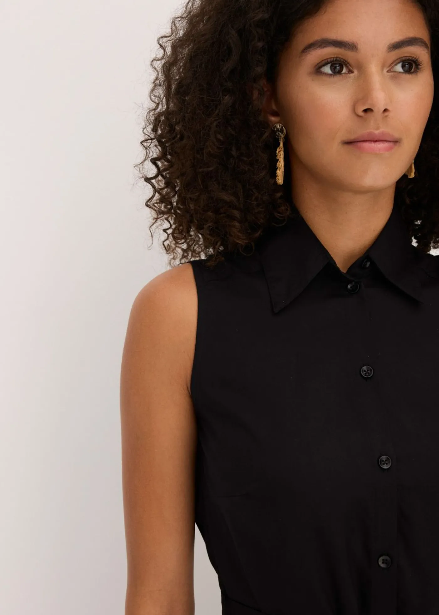 bonprix bonprix Vestido camisero de viscosa Negro