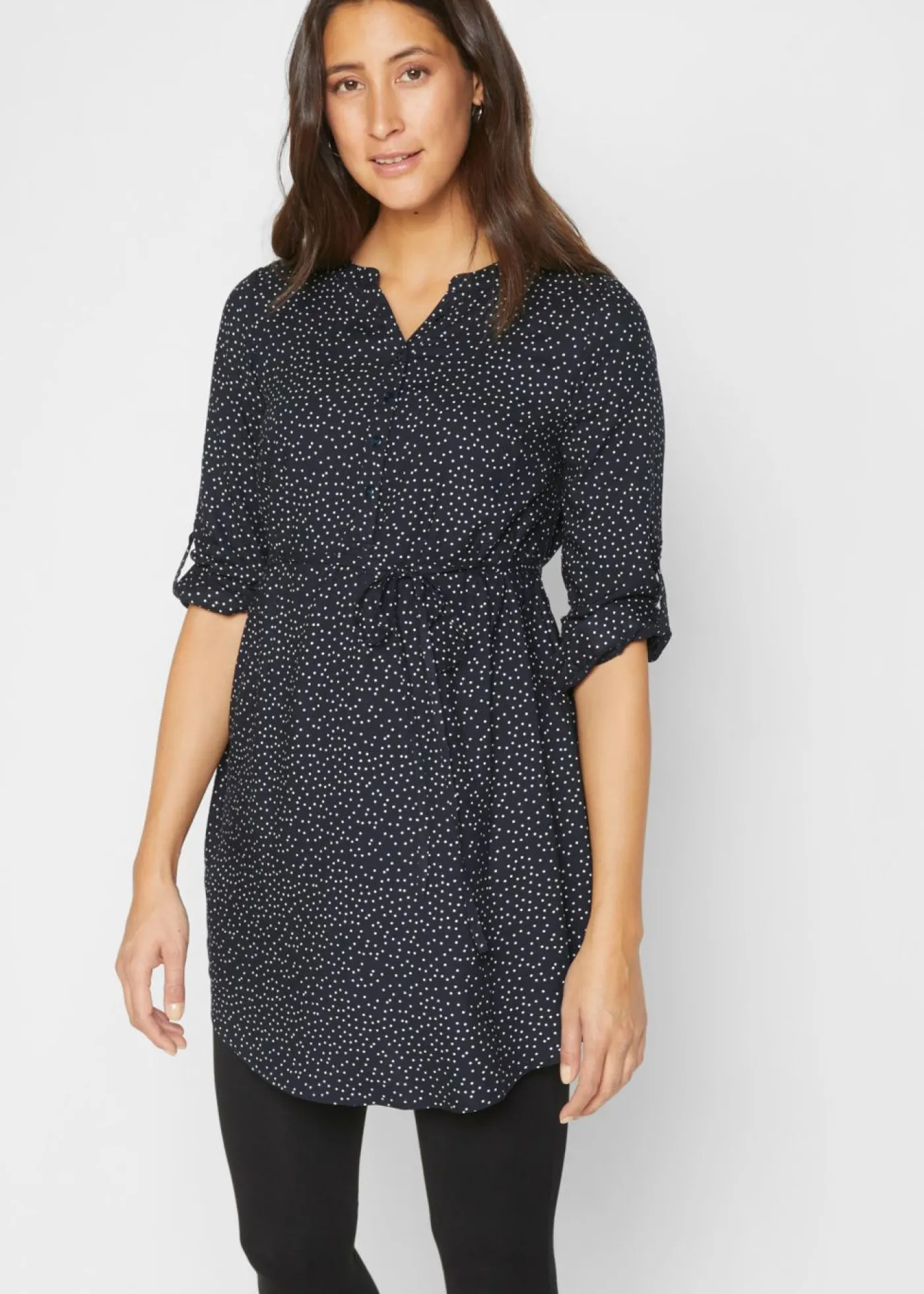 bonprix bonprix Vestido camisero premamá/de lactancia 2 en 1 de viscosa fluida Azul marino-blanco de lunares Clearance