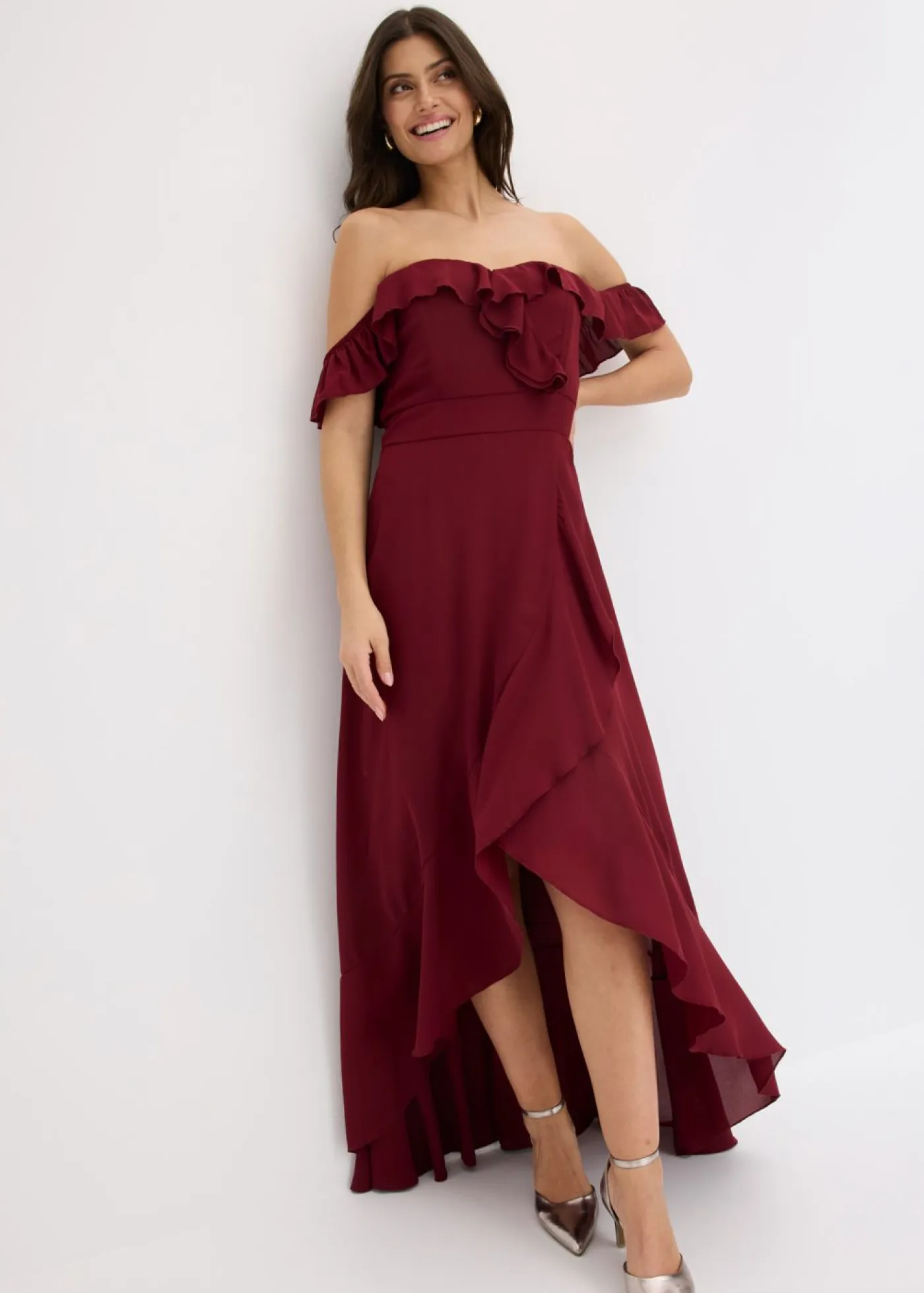 bonprix bonprix Vestido con volantes y escote bañera Rojo rubí Sale