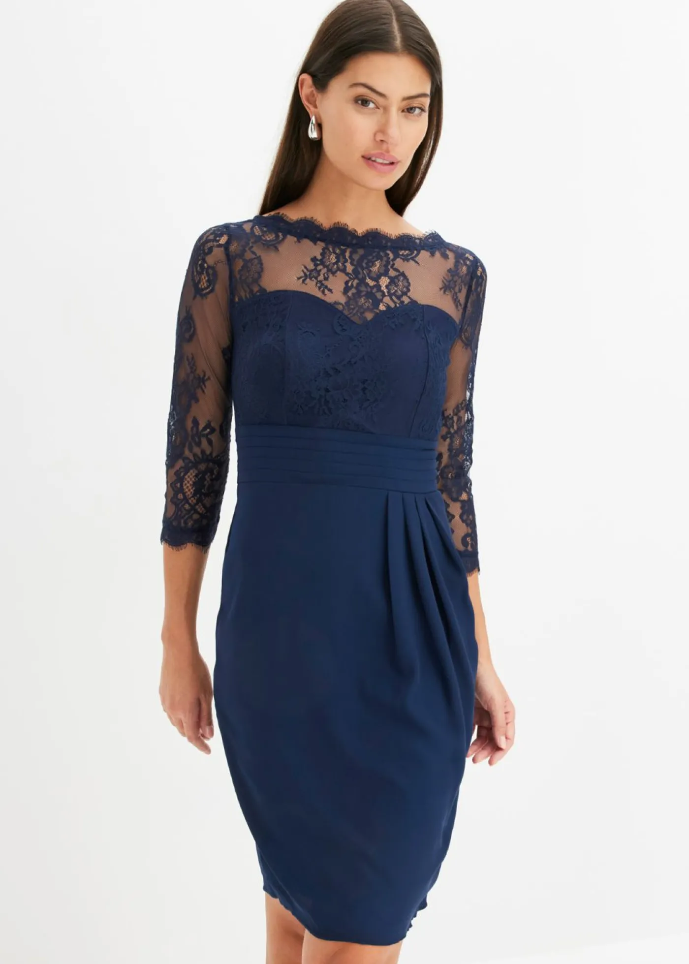bonprix bonprix Vestido corto con encaje Azul marino Outlet