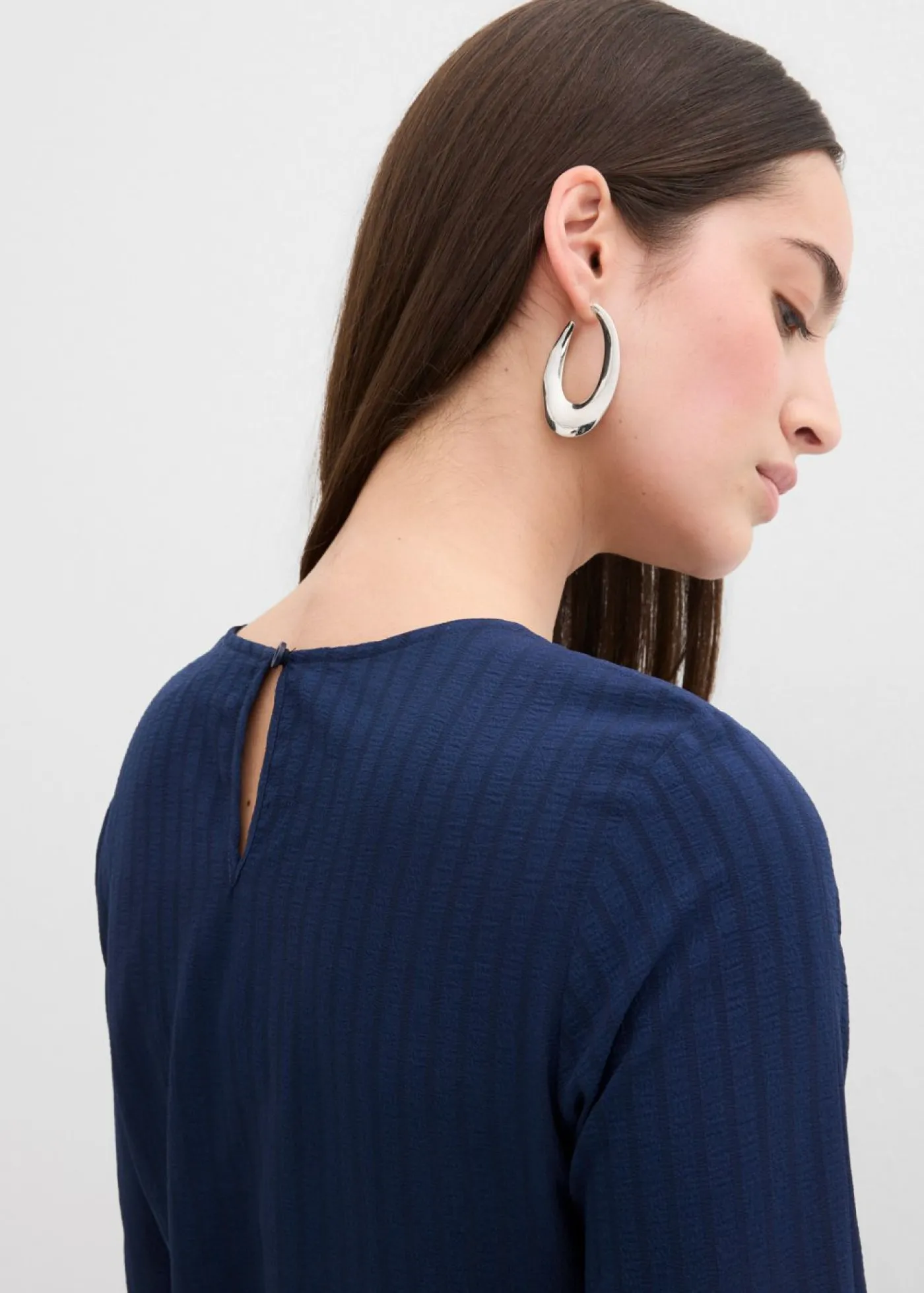 bonprix bonprix Vestido corto de material estructurado Azul marino New