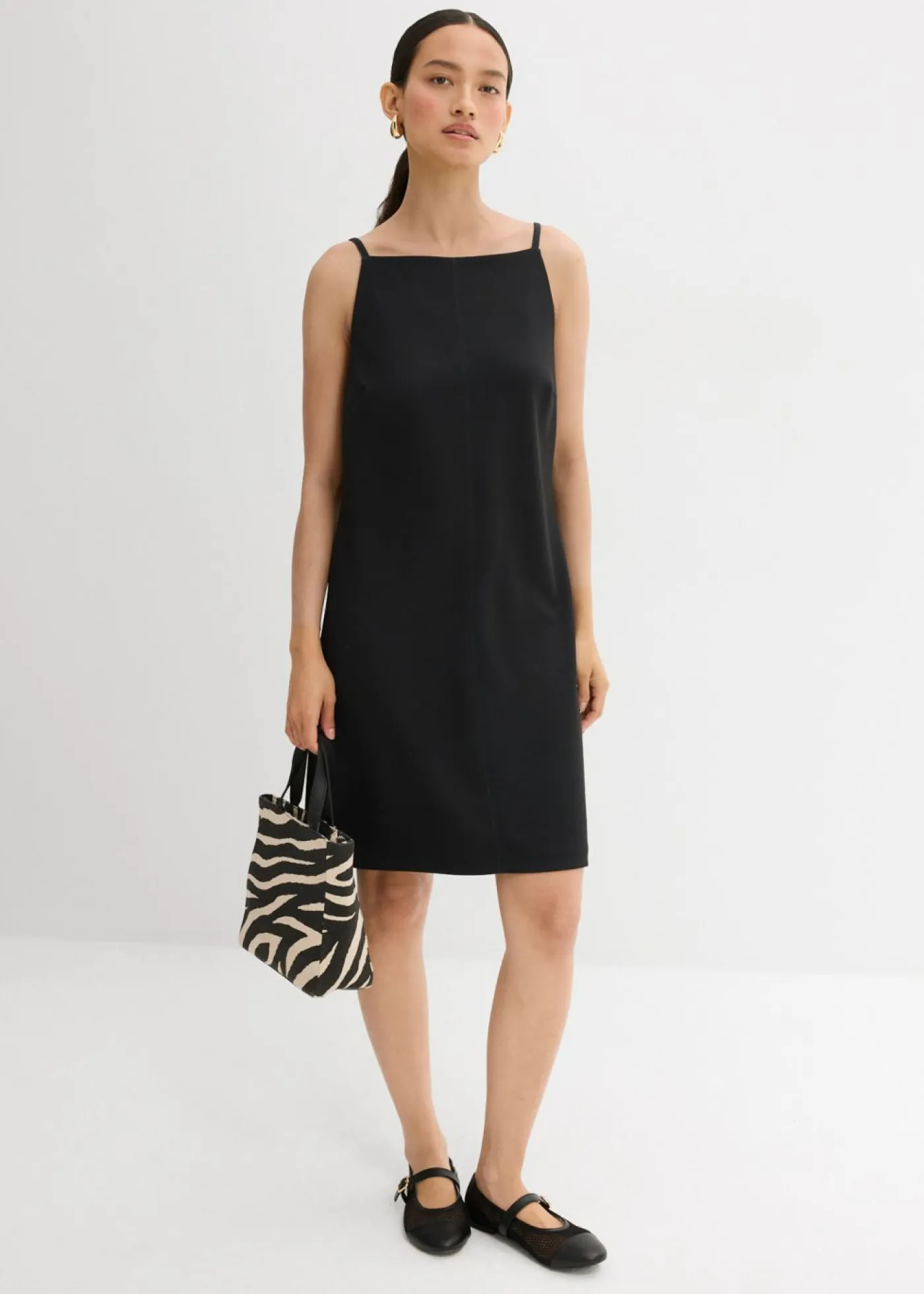 bonprix bonprix Vestido corto de neopreno fluido Negro Online