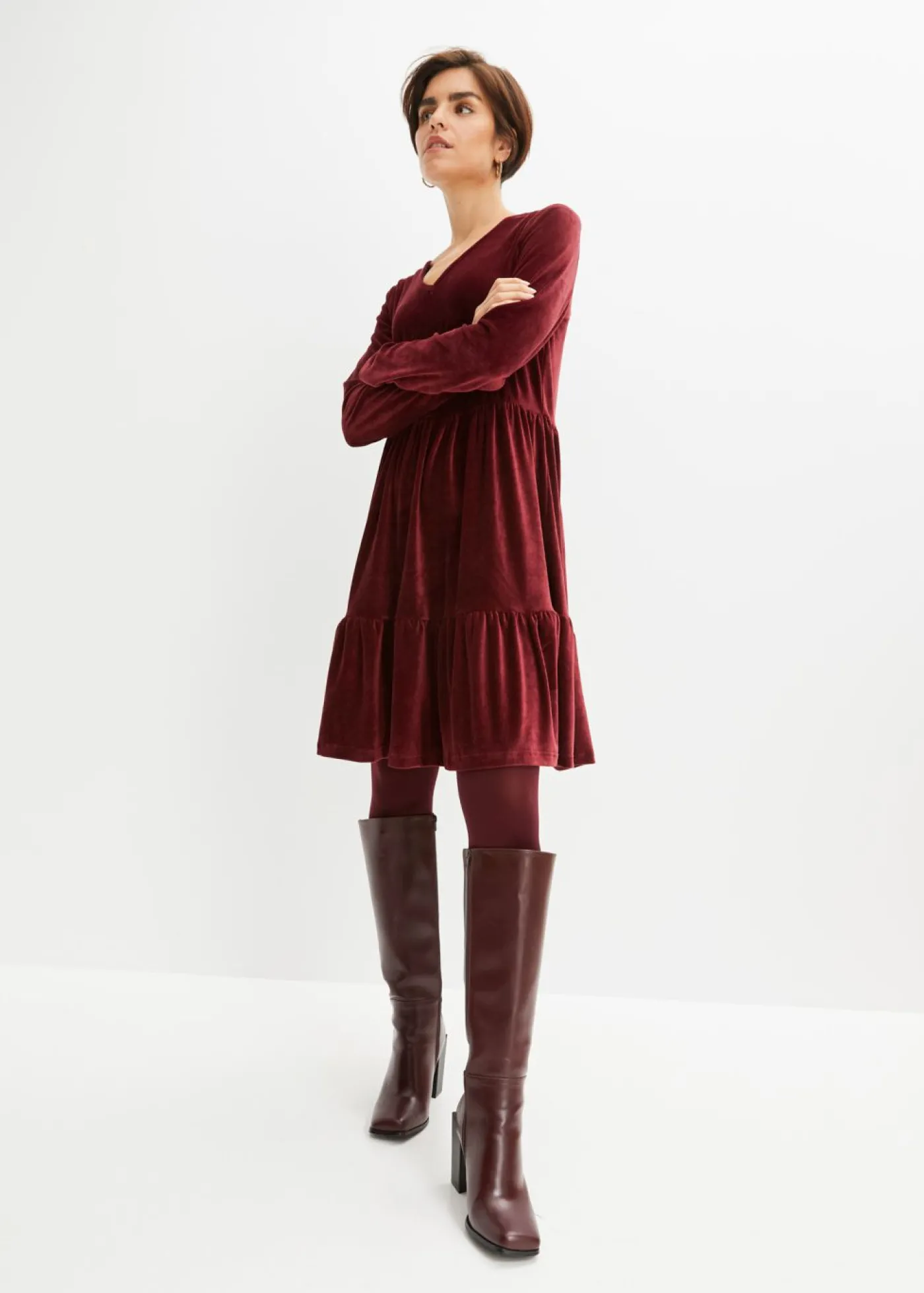 bonprix bonprix Vestido corto de terciopelo elástico rojo avellana Best