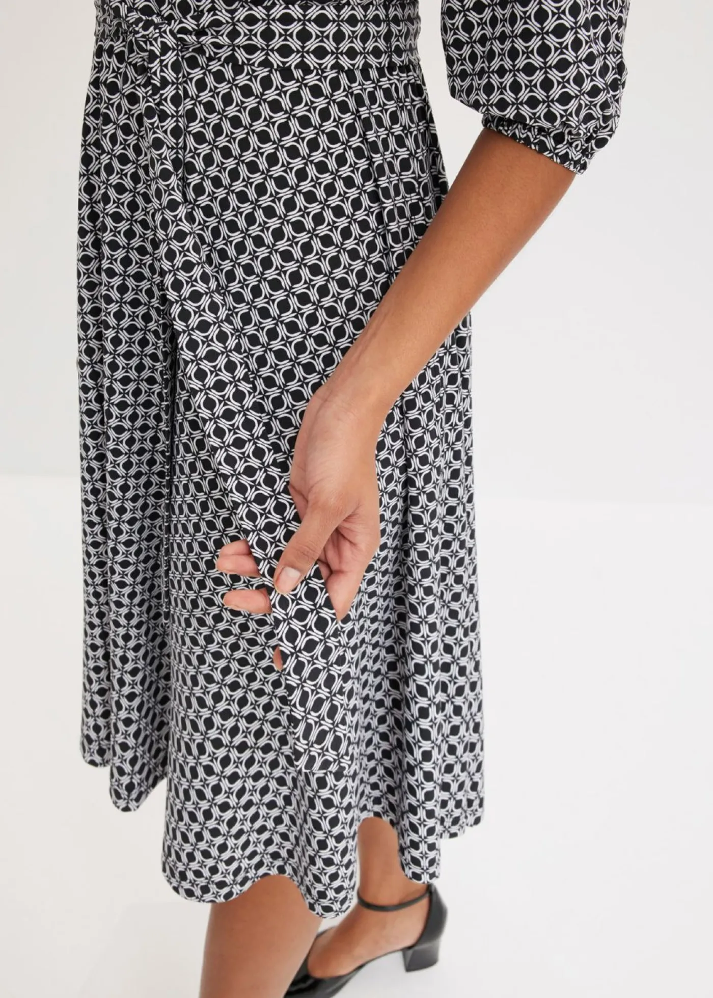 bonprix bonprix Vestido de blusa en jersey con cordón (2 piezas) Negro-blanco Outlet