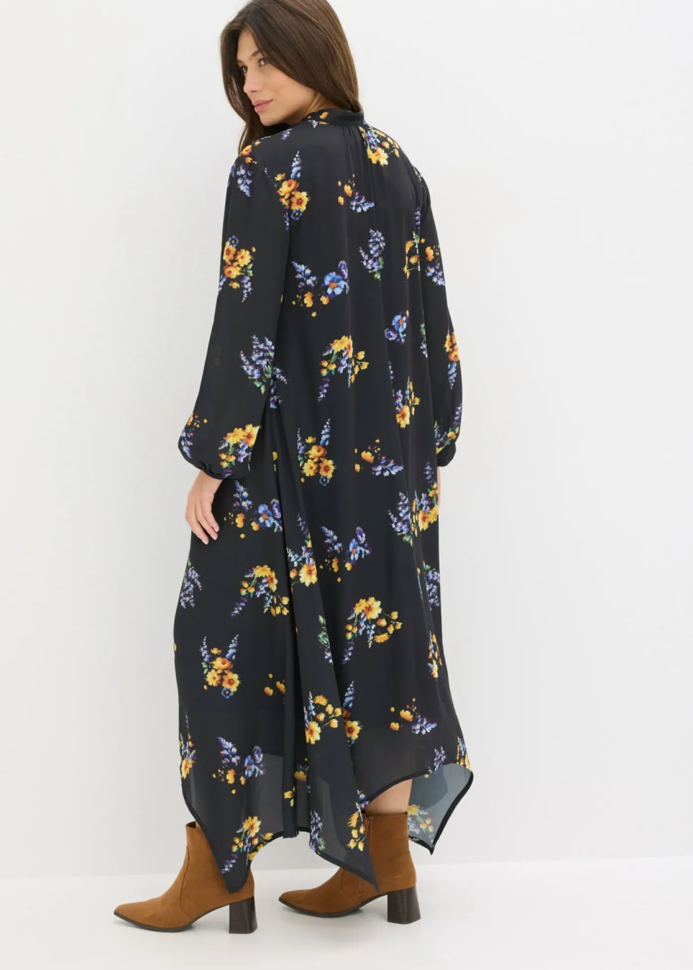 bonprix bonprix Vestido de gasa Negro con flores