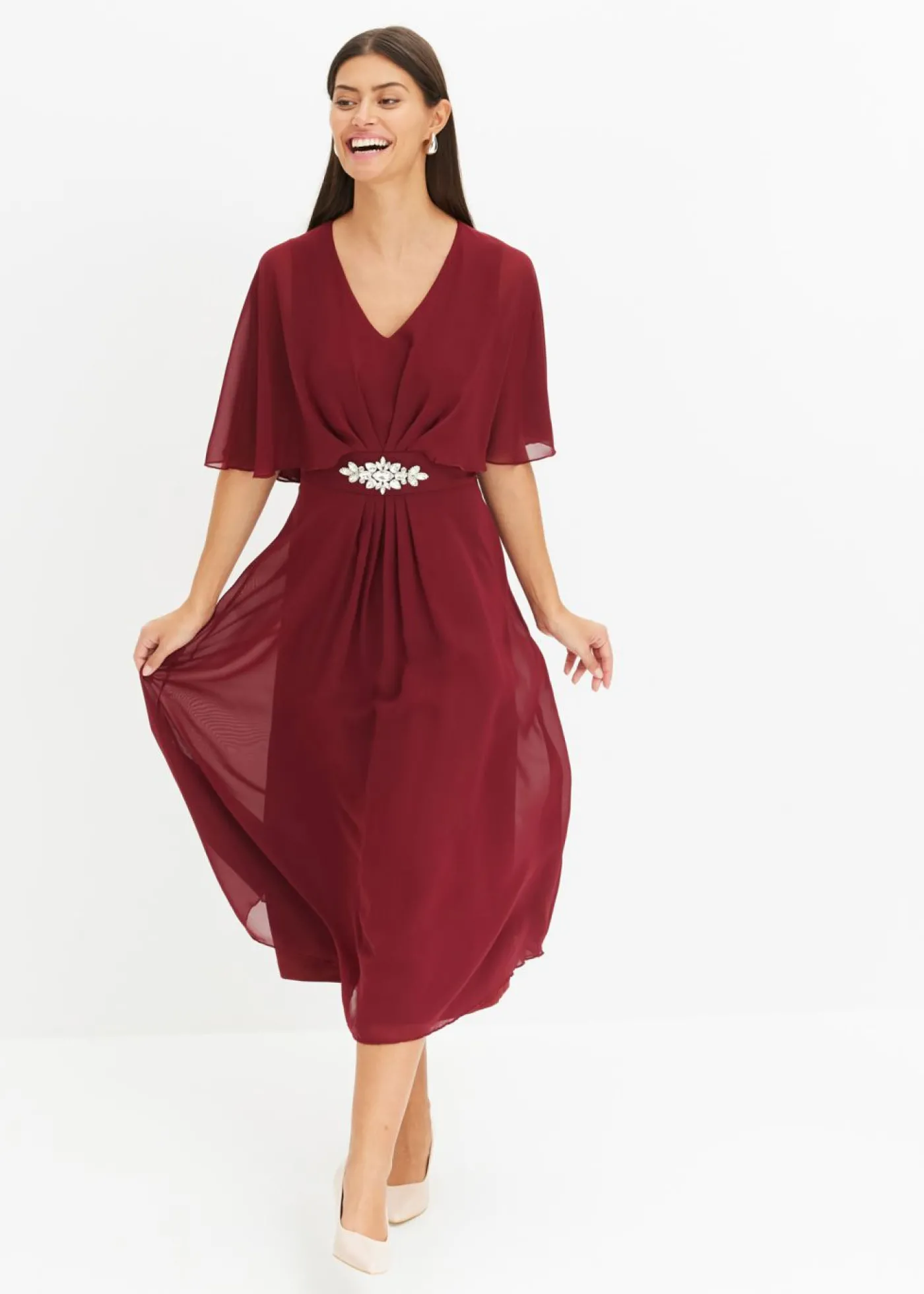 bonprix bonprix Vestido de gasa con aplicación de piedras Rojo rubí Hot