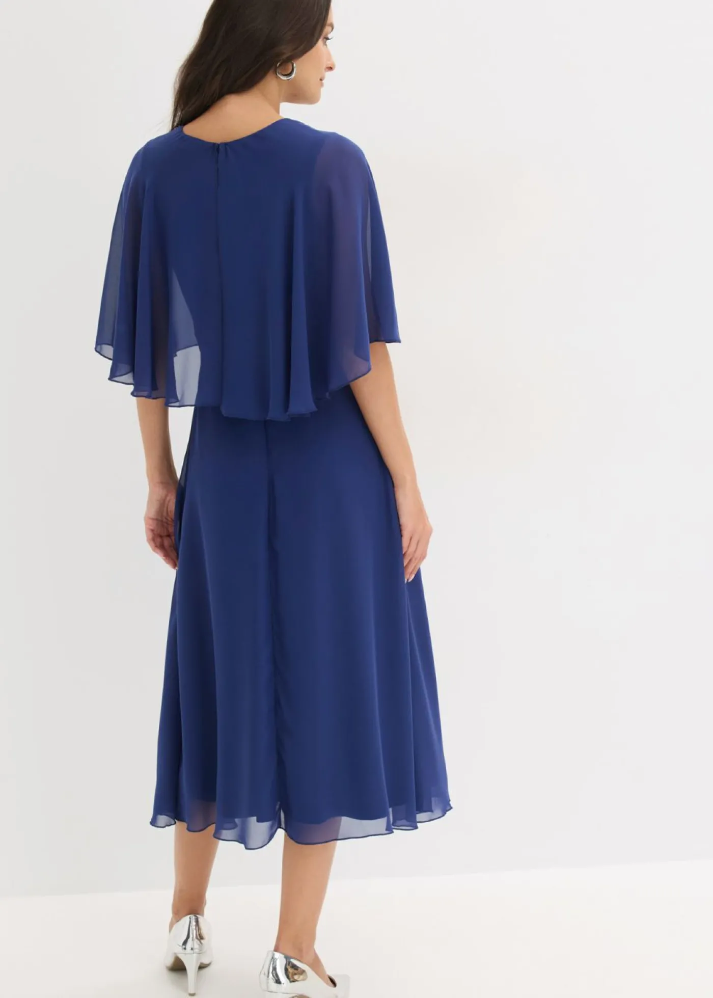 bonprix bonprix Vestido de gasa con aplicación de piedras Azul oxford Sale