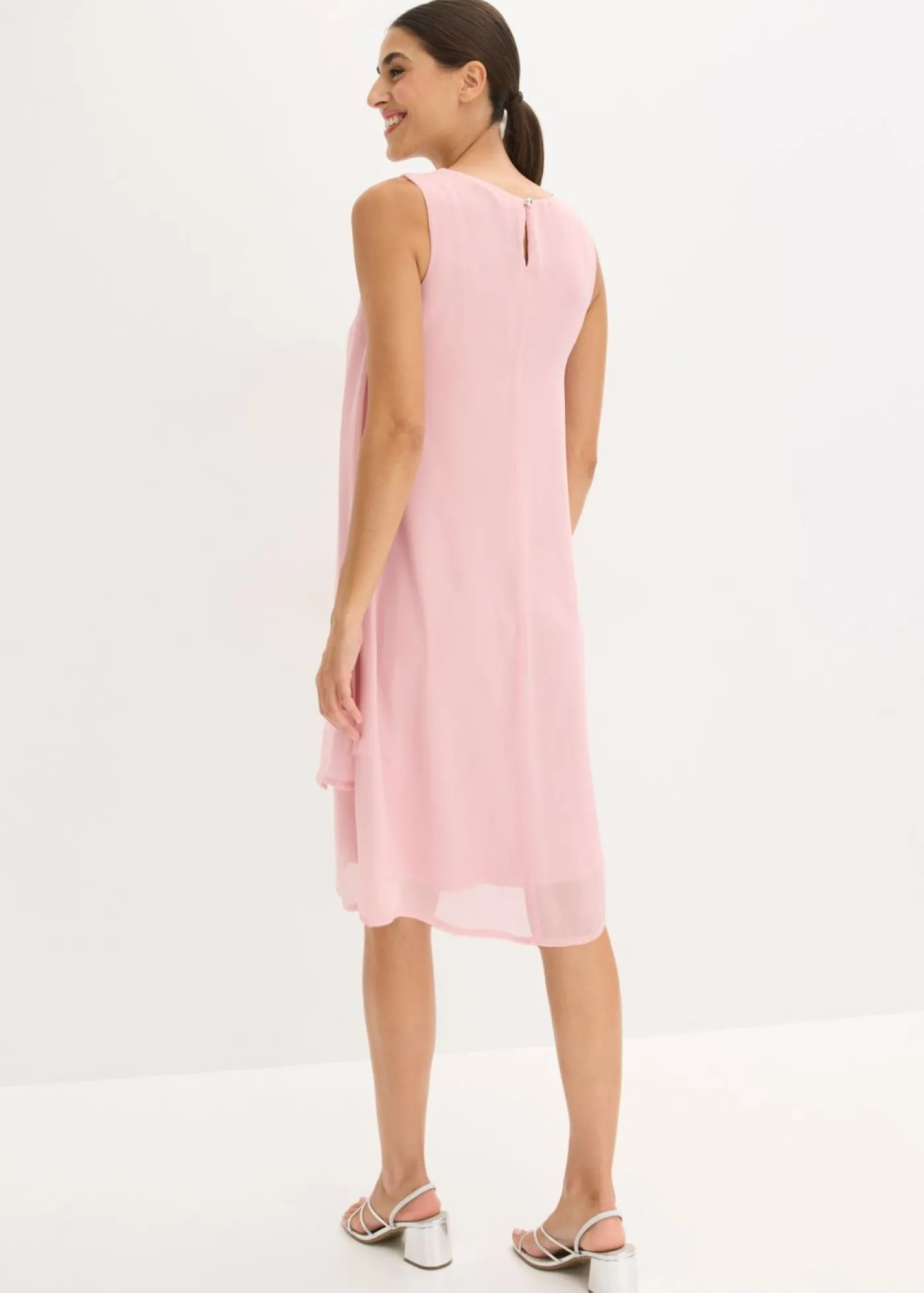 bonprix bonprix Vestido de gasa con aplicación de piedras Rosa ceniza Online