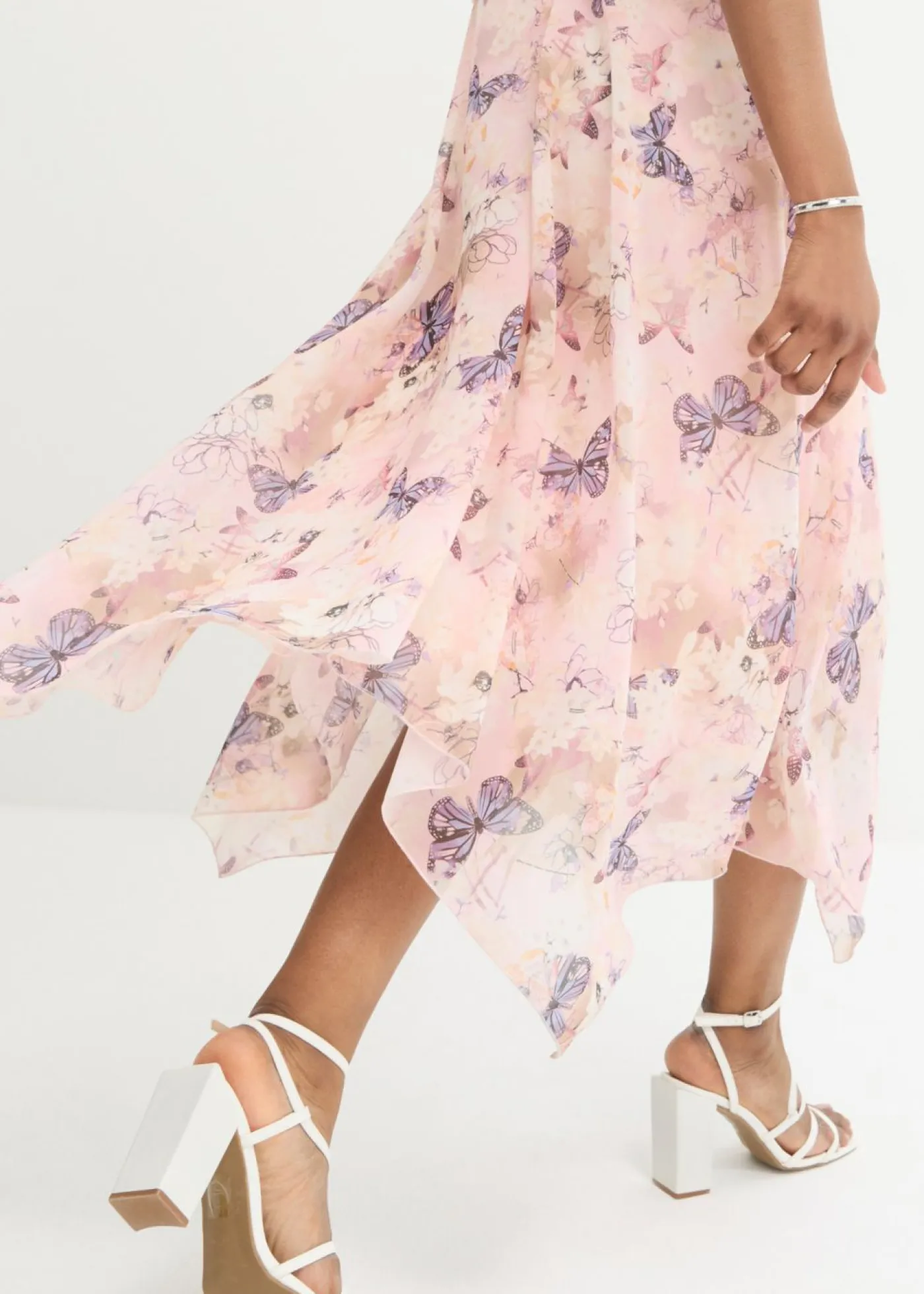bonprix bonprix Vestido de gasa con encaje fino Rosa claro-rosa de flores Hot