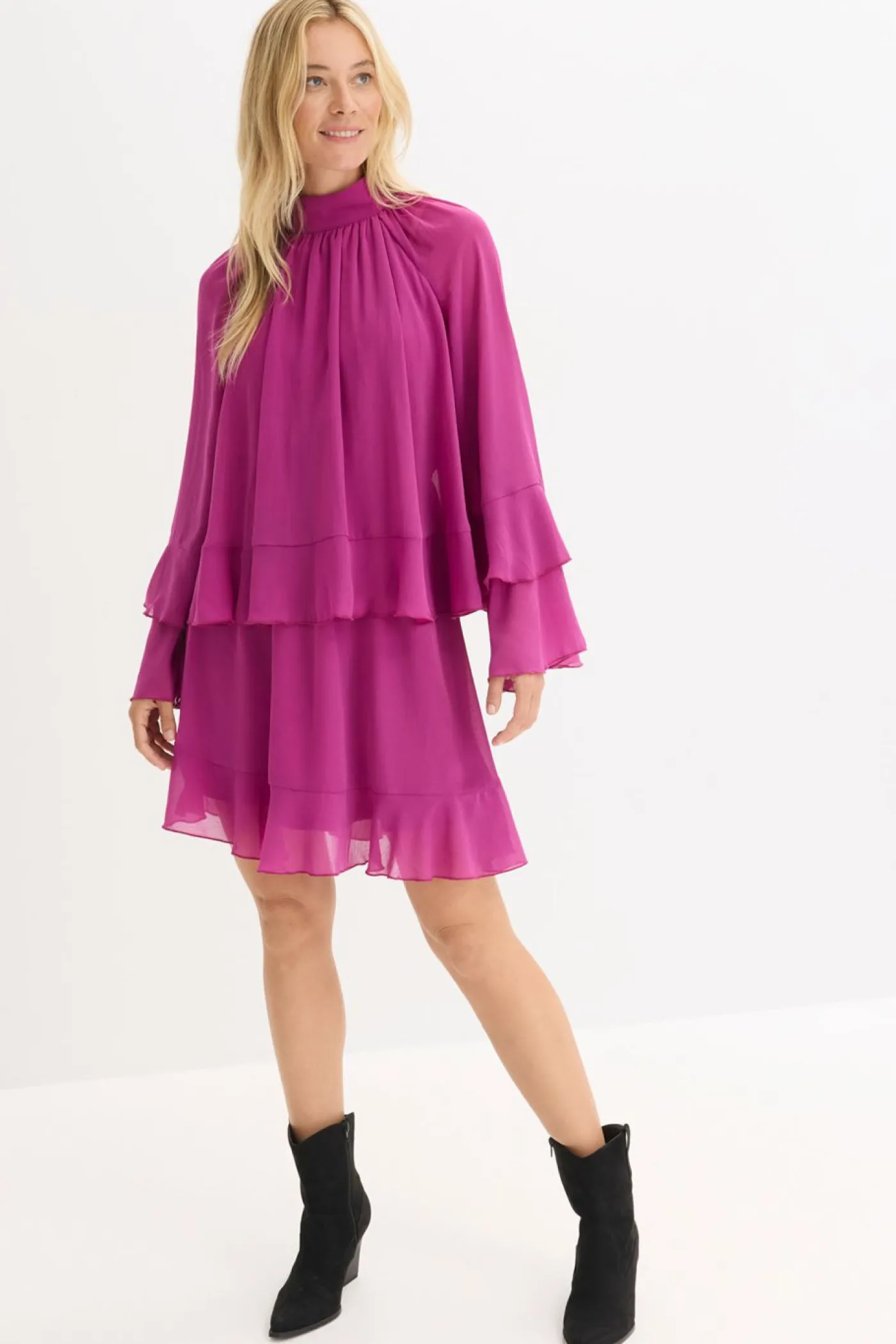 bonprix bonprix Vestido de gasa con volantes Fucsia oscuro New