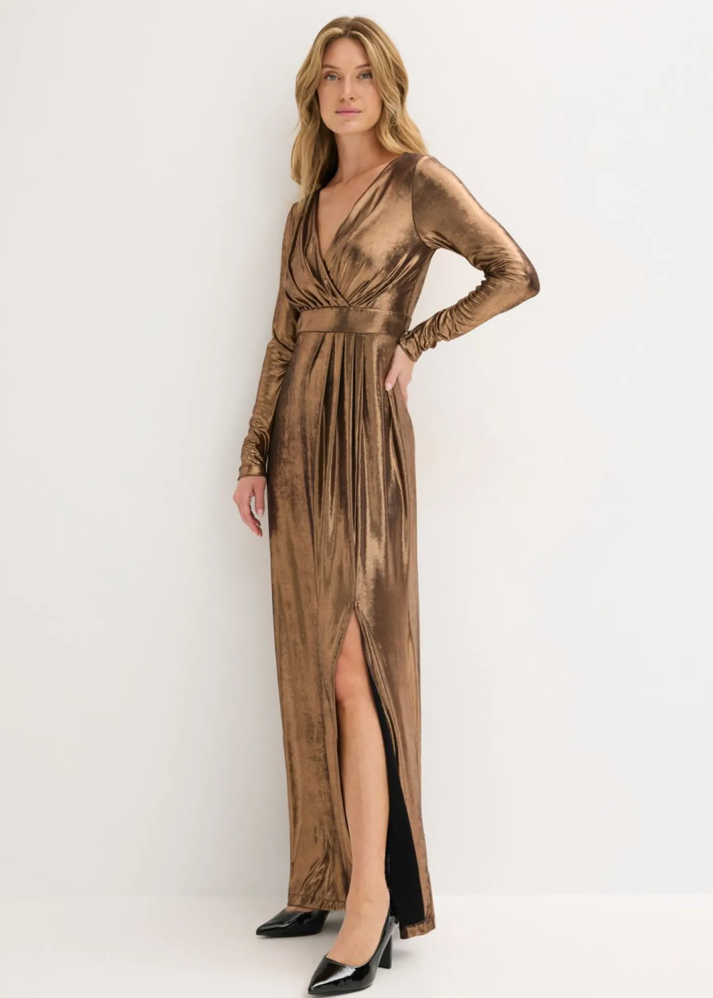 bonprix bonprix Vestido de noche de punto fino con brillo Marrón claro Discount