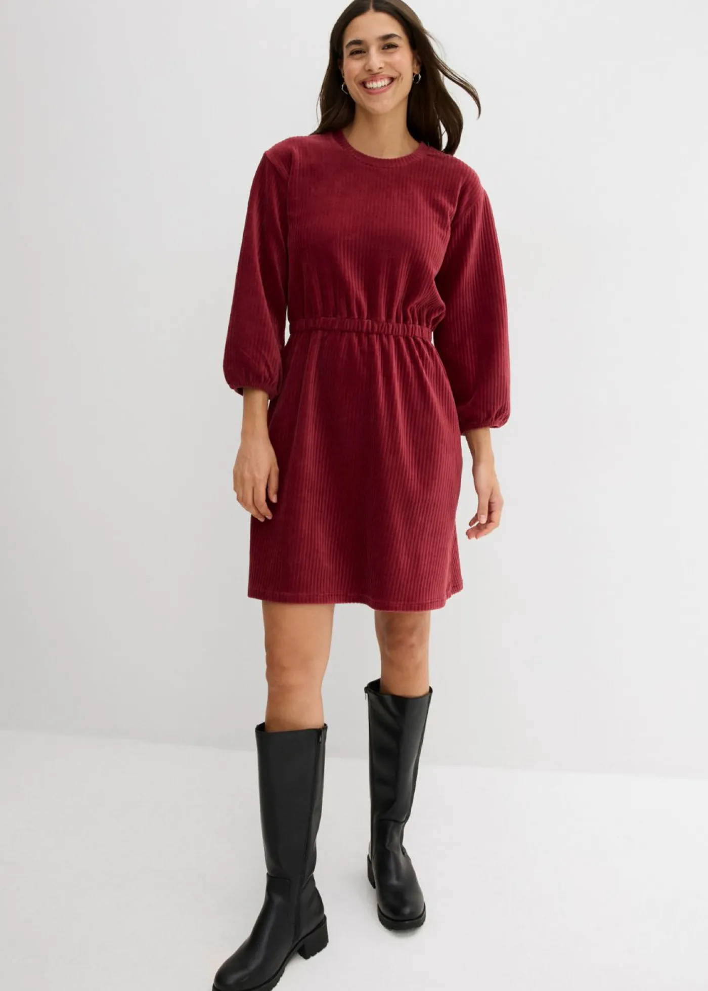 bonprix bonprix Vestido de pana Rojo rubí