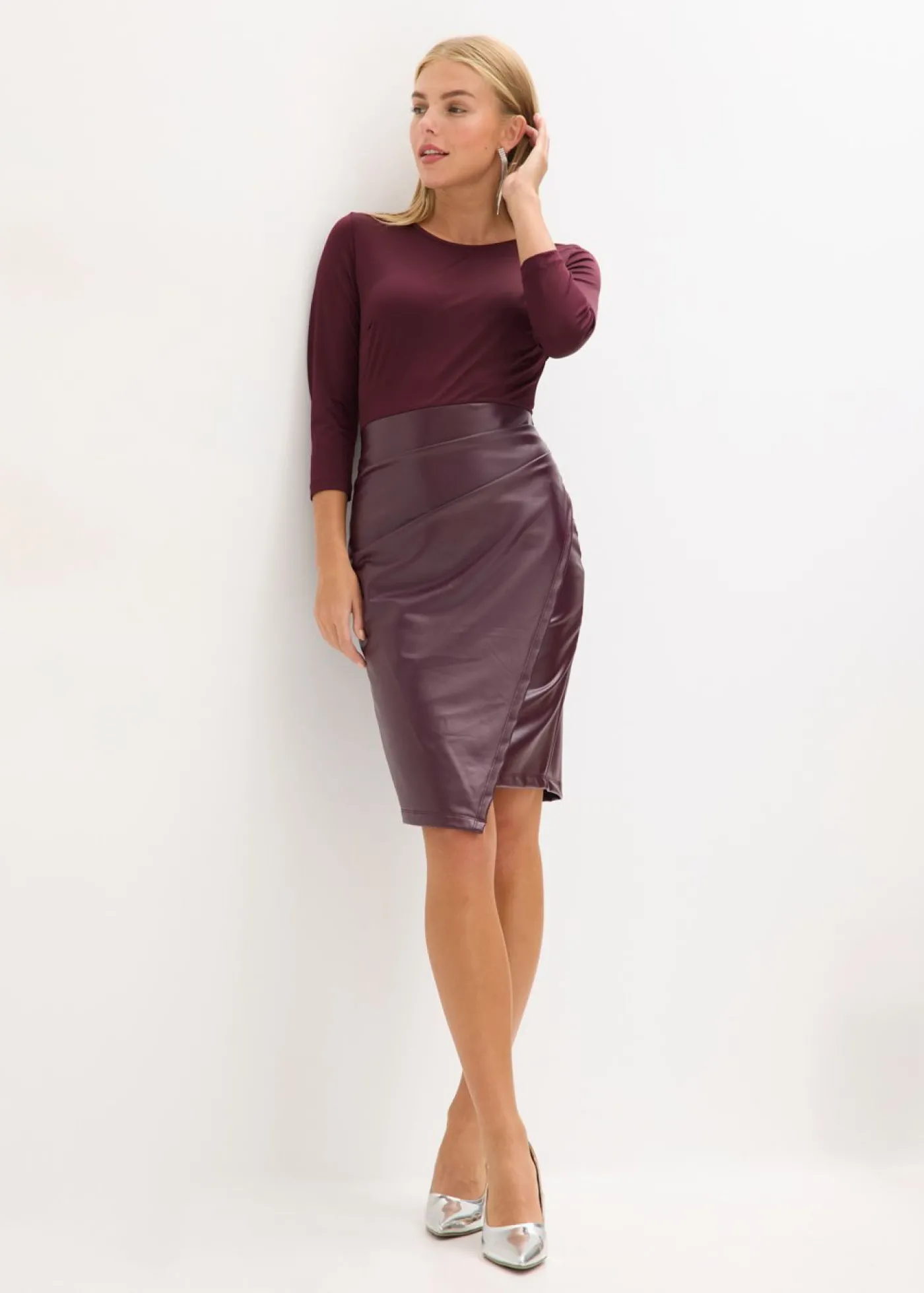 bonprix bonprix Vestido de piel sintética con parte superior de punto rojo burdeos Online