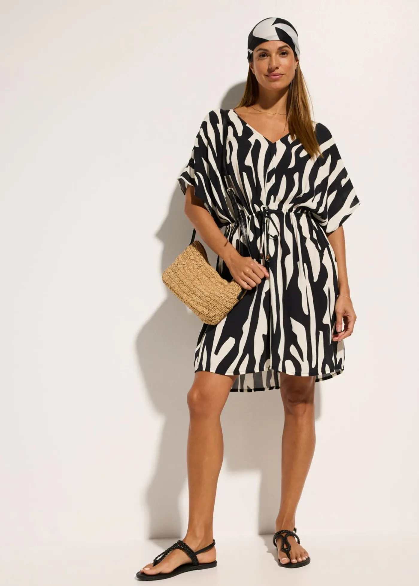 bonprix bonprix Vestido de playa de viscosa Negro-beige Sale