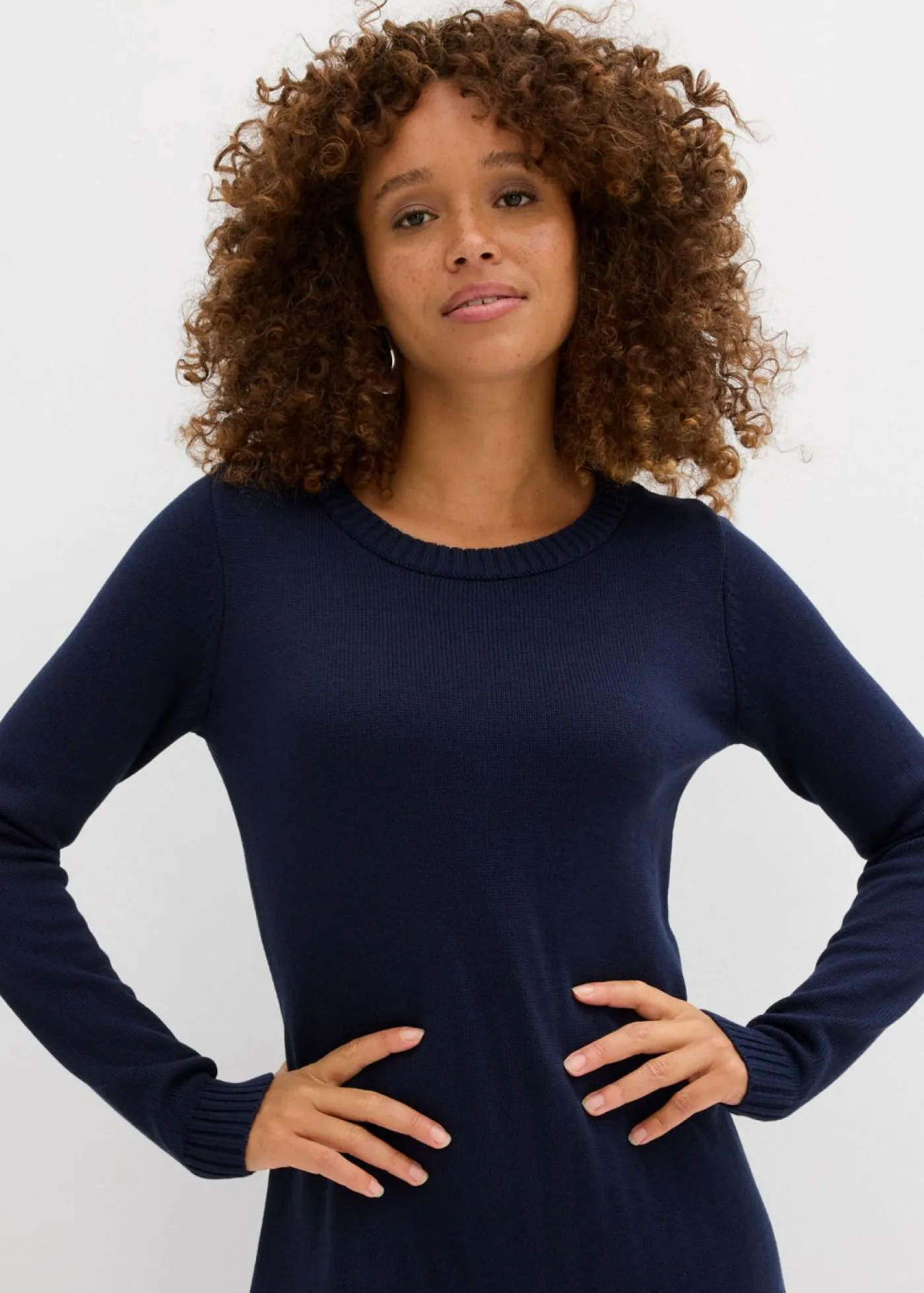 bonprix bonprix Vestido de punto acampanado Azul marino