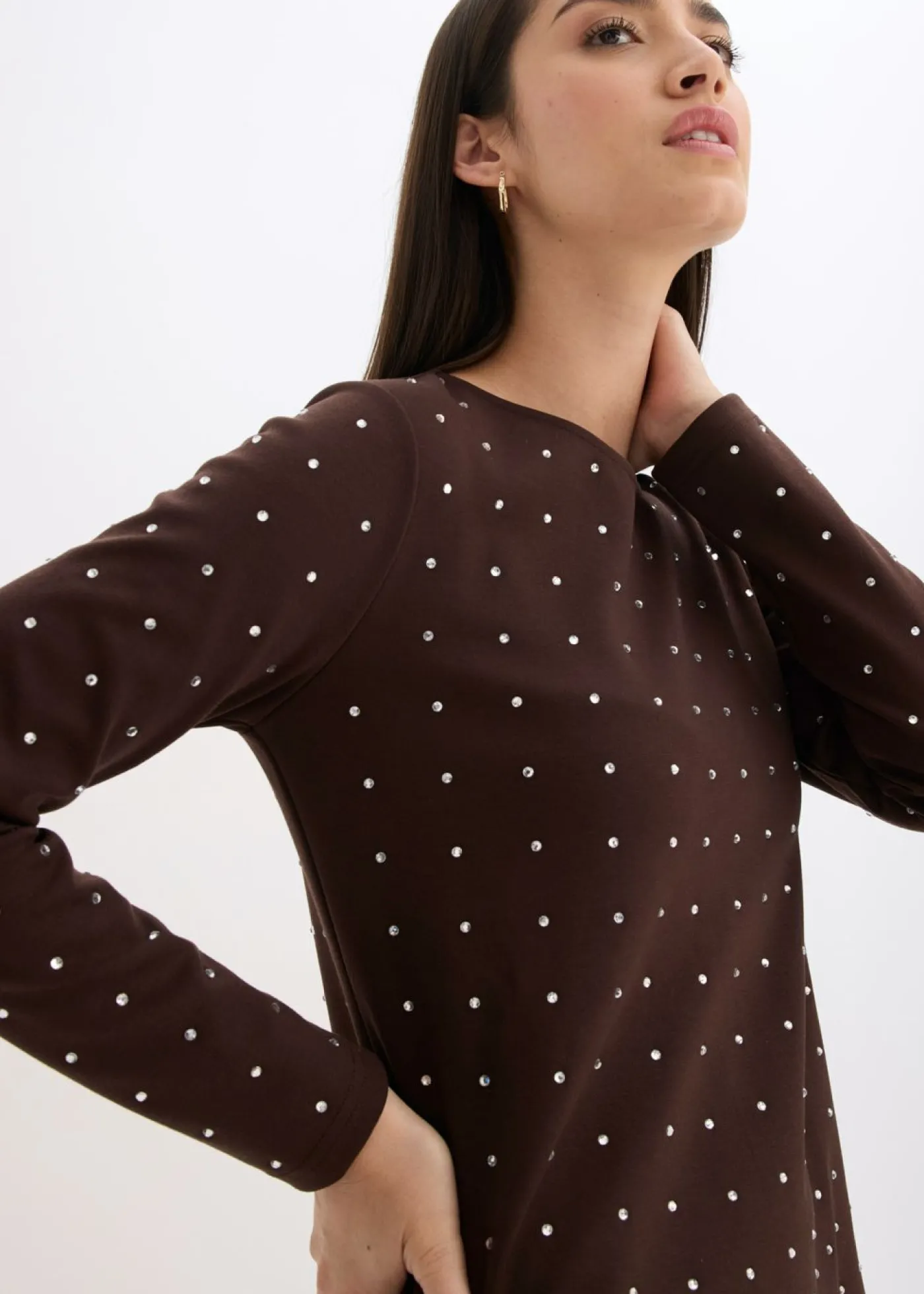bonprix bonprix Vestido de punto con aplicaciones de piedras brillantes Marrón oscuro Best