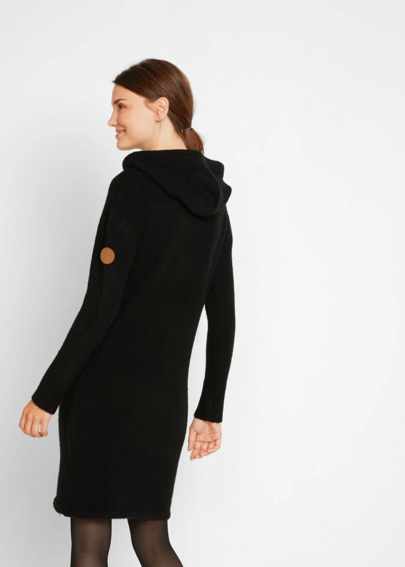 bonprix bonprix Vestido de punto con capucha Negro Sale