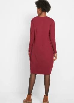 bonprix bonprix Vestido de punto con forma en O Burdeos Hot