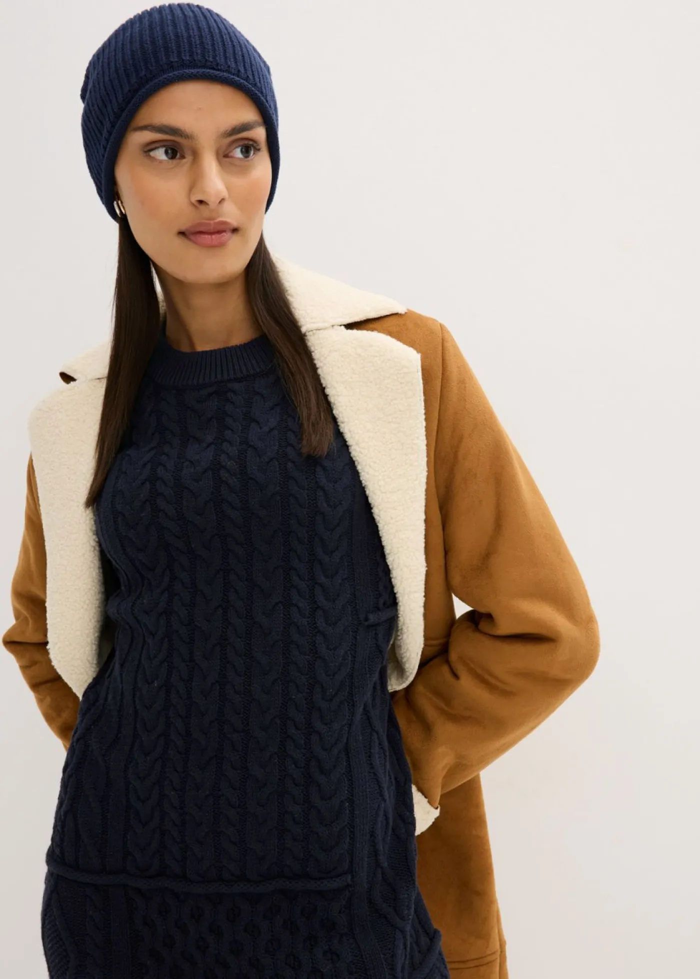 bonprix bonprix Vestido de punto con patrón trenzado azul tinta Clearance