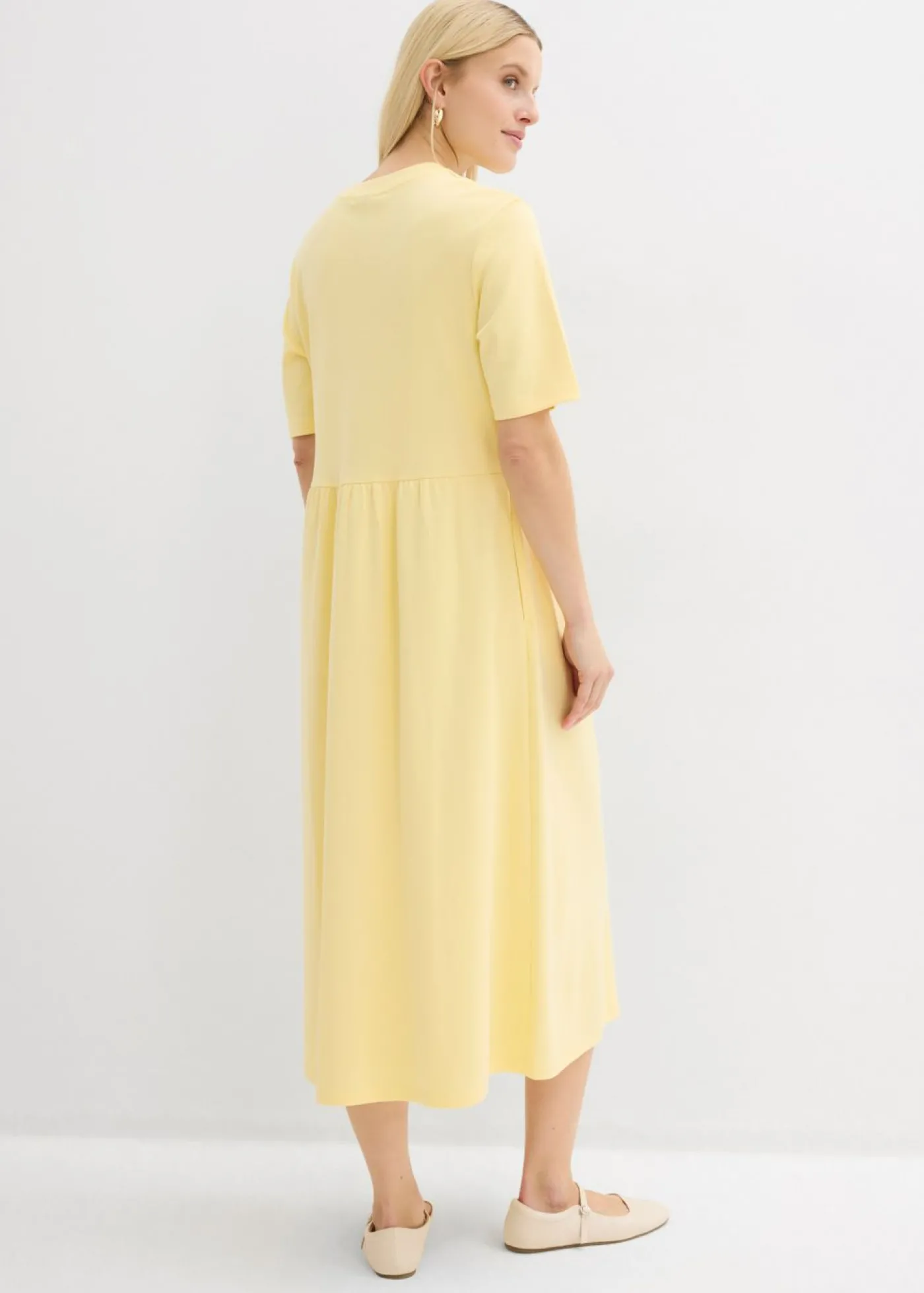 bonprix bonprix Vestido de punto de algodón puro Amarillo claro Hot